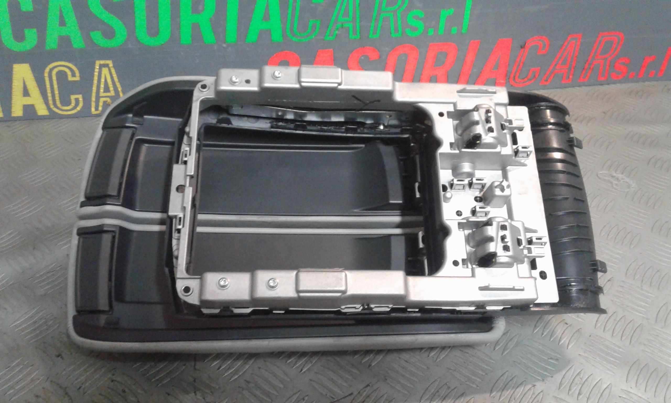 Bracciolo  guidatore AUDI A8 3 Serie