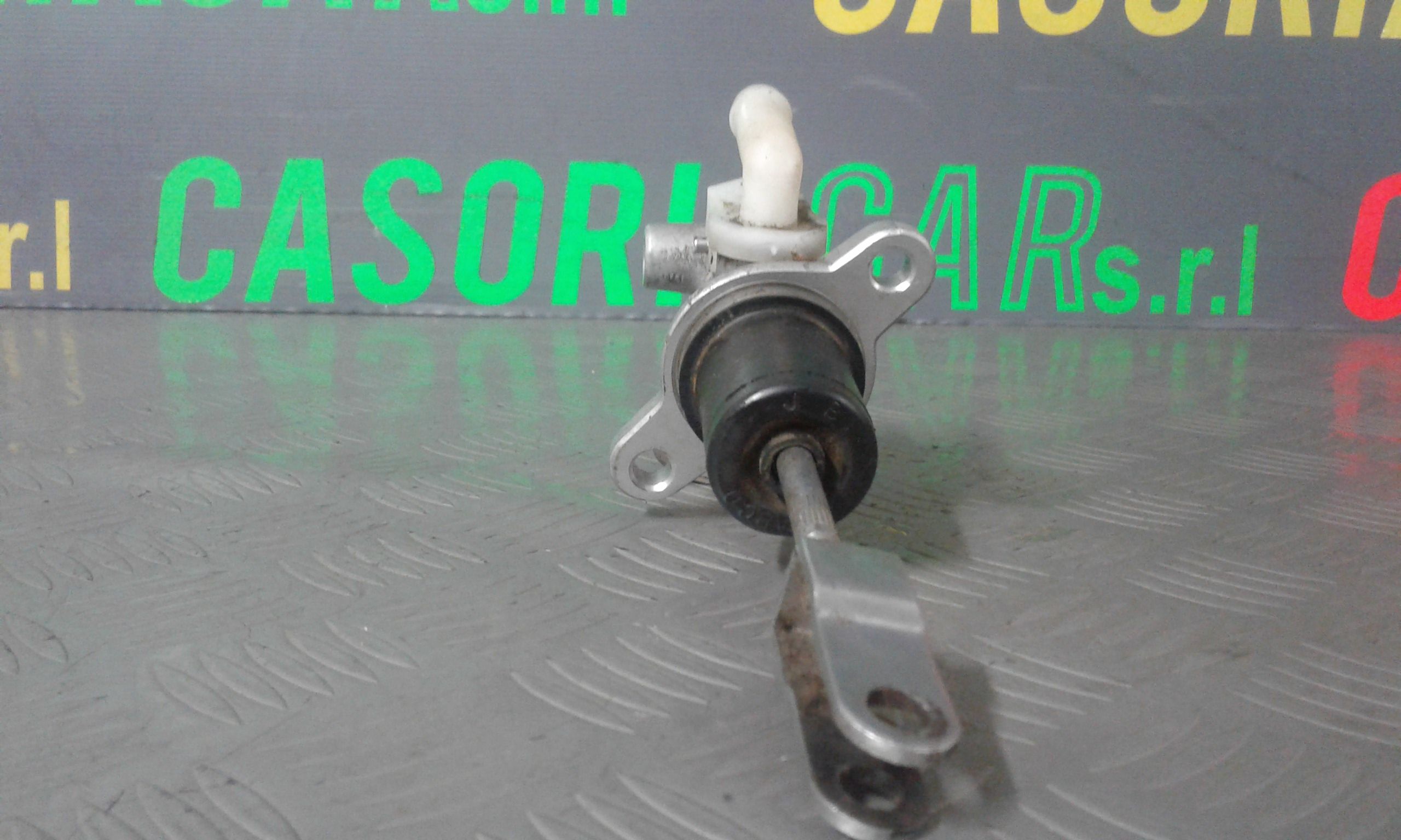 Pompetta Frizione NISSAN Cabstar Serie