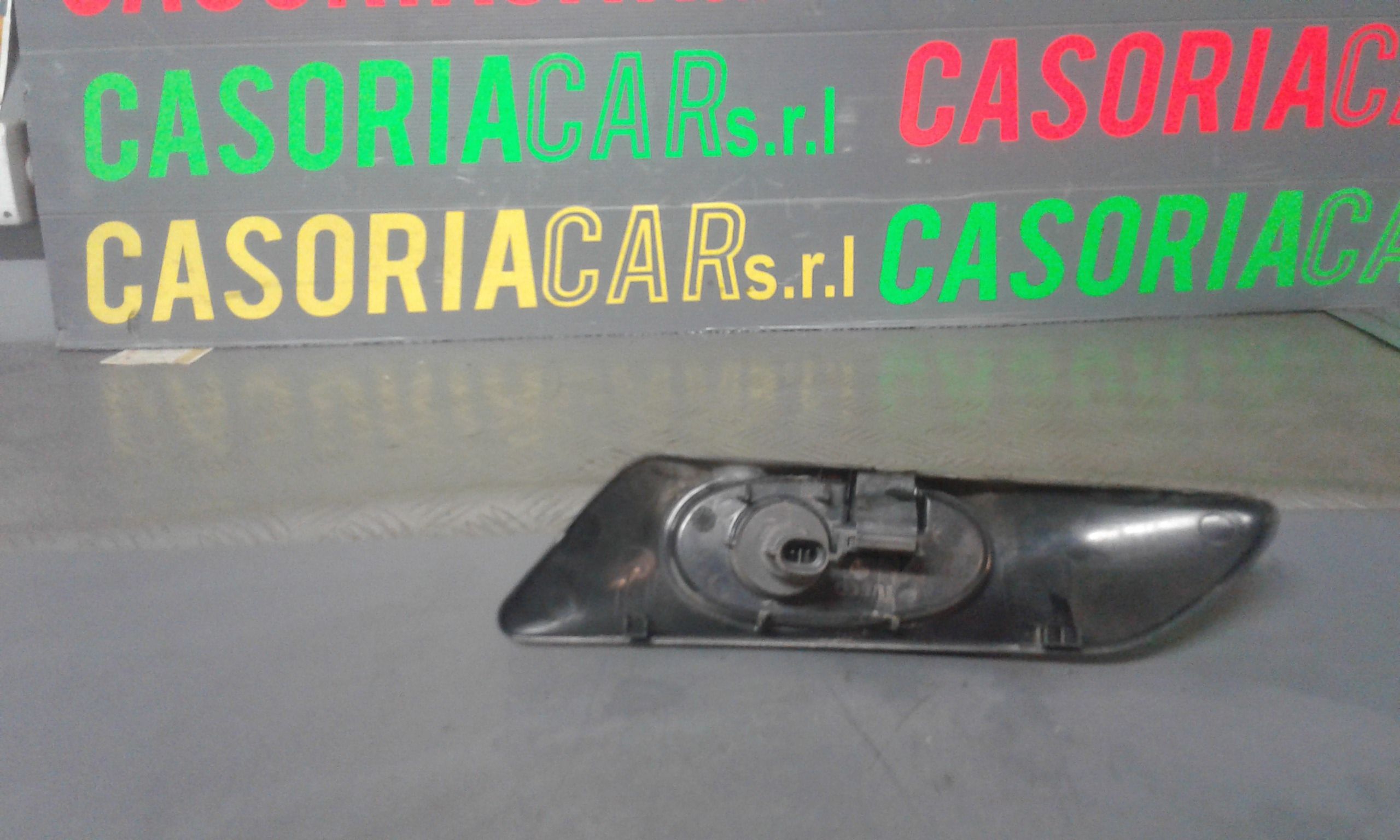 Freccia DX parafango IVECO Daily 3 Serie