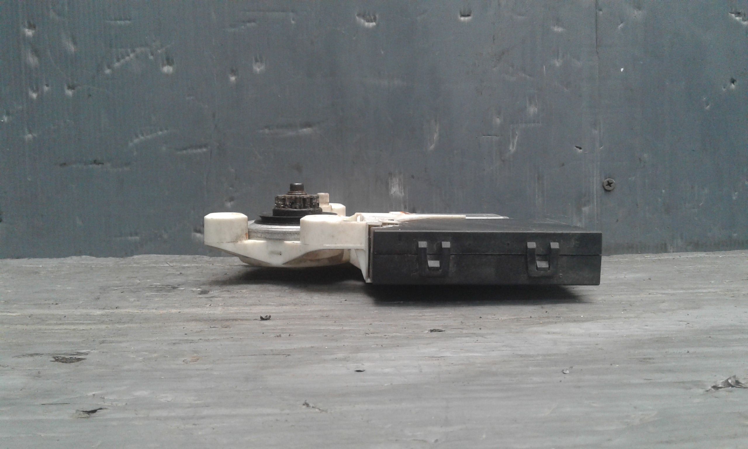 Motorino Alzavetro anteriore Sinistro VOLVO V50 1 Serie