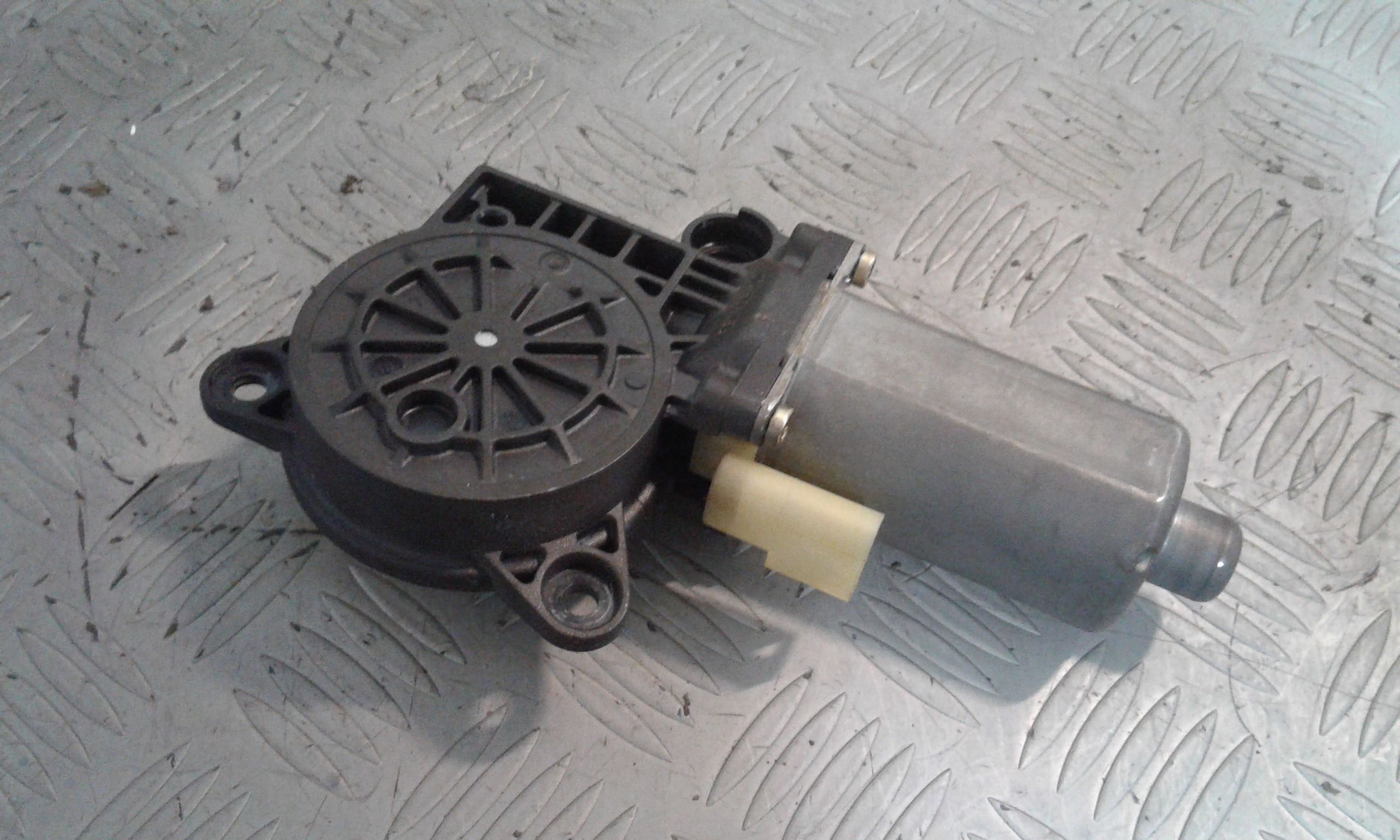 Motorino Alzavetro anteriore Sinistro FORD Fiesta 4 Serie