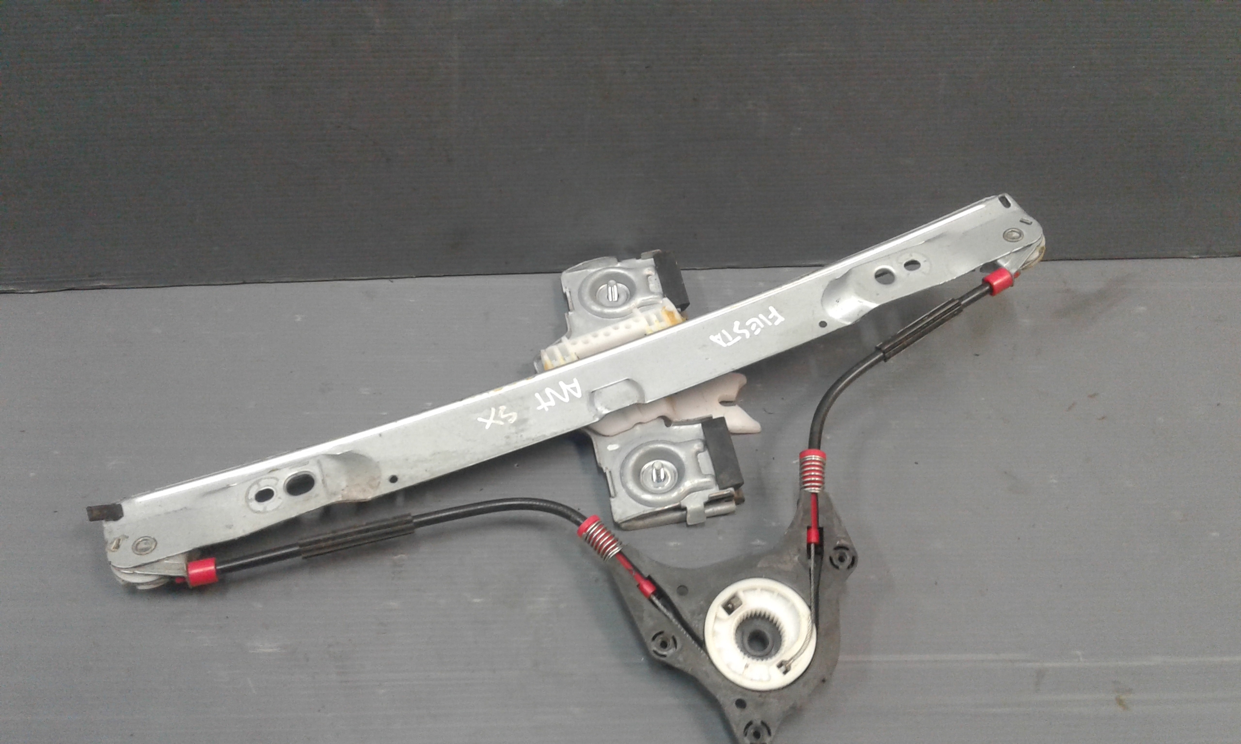 Cremagliera anteriore sinistra Guida FORD Fiesta 6 Serie