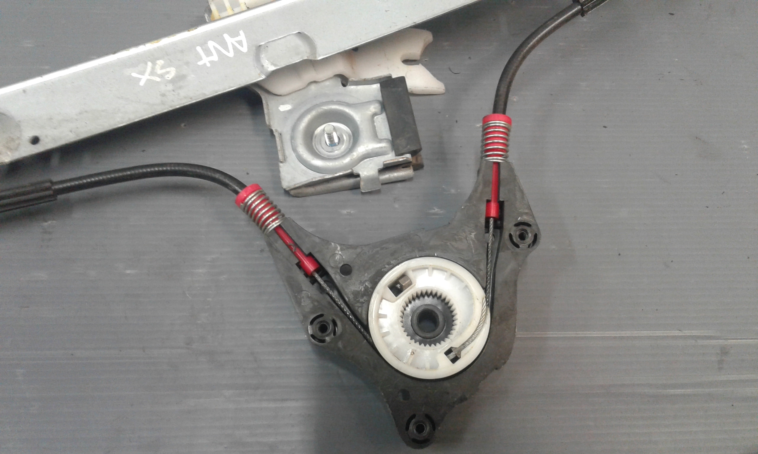 Cremagliera anteriore sinistra Guida FORD Fiesta 6 Serie