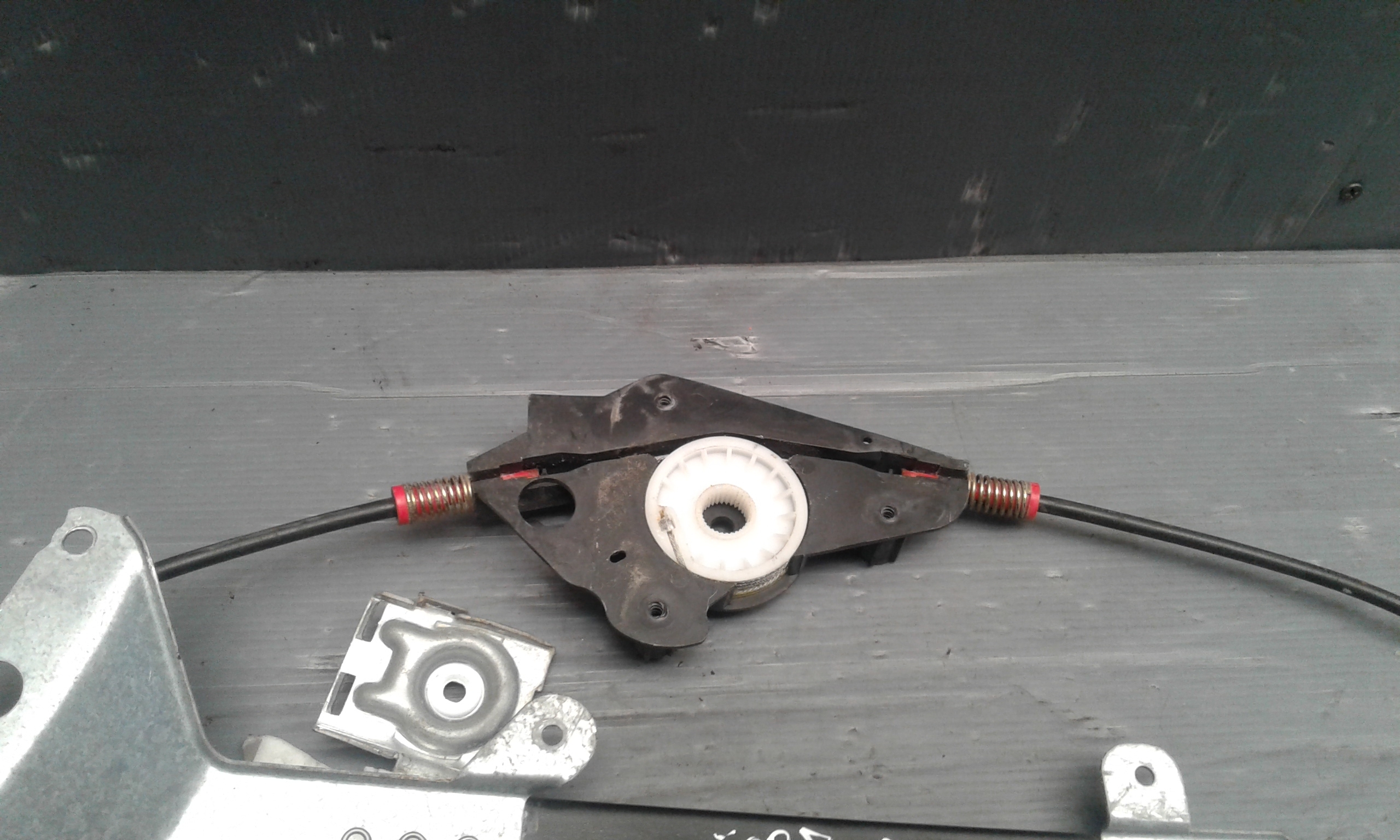 Cremagliera anteriore sinistra Guida FORD Fiesta 4 Serie