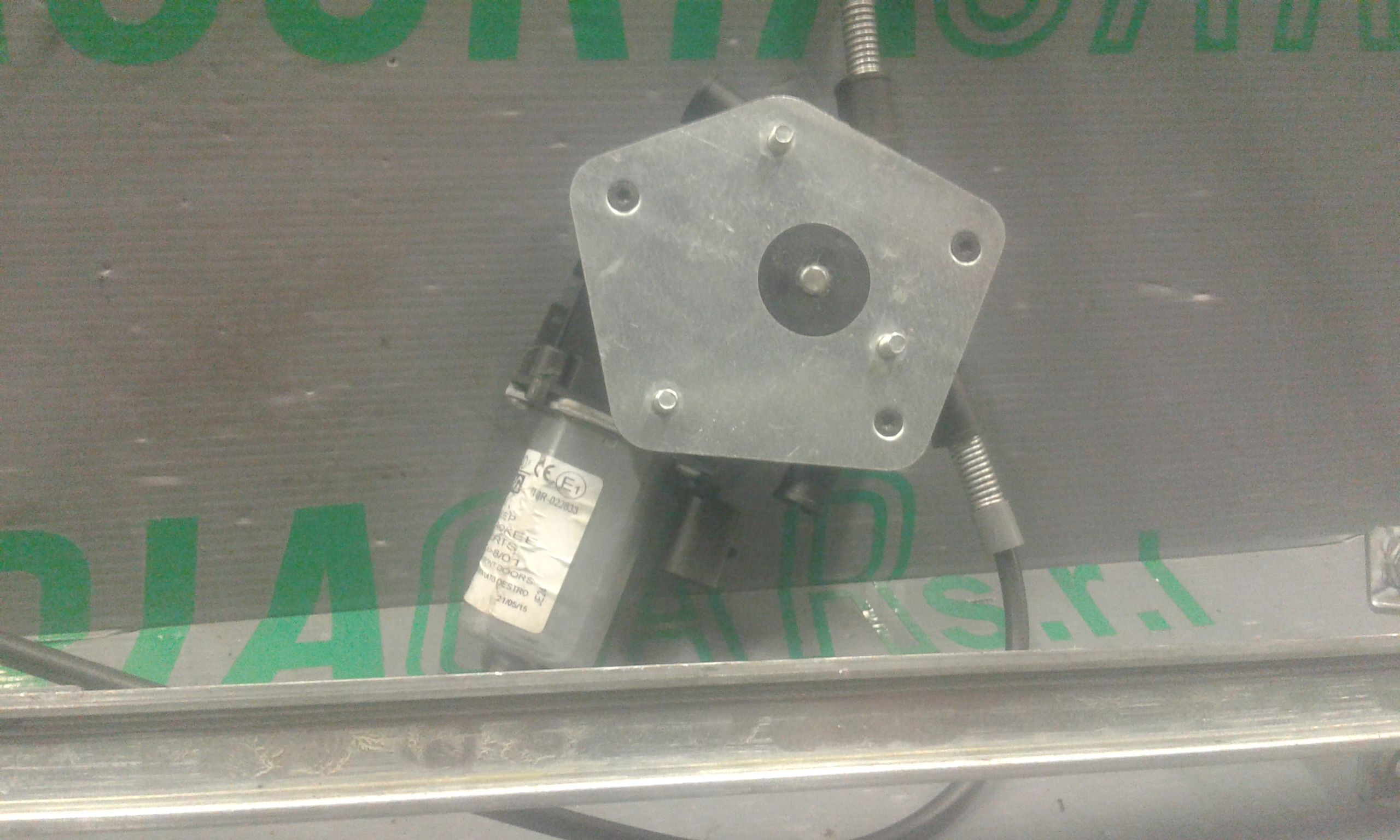 Cremagliera anteriore sinistra Guida JEEP Cherokee 2 Serie