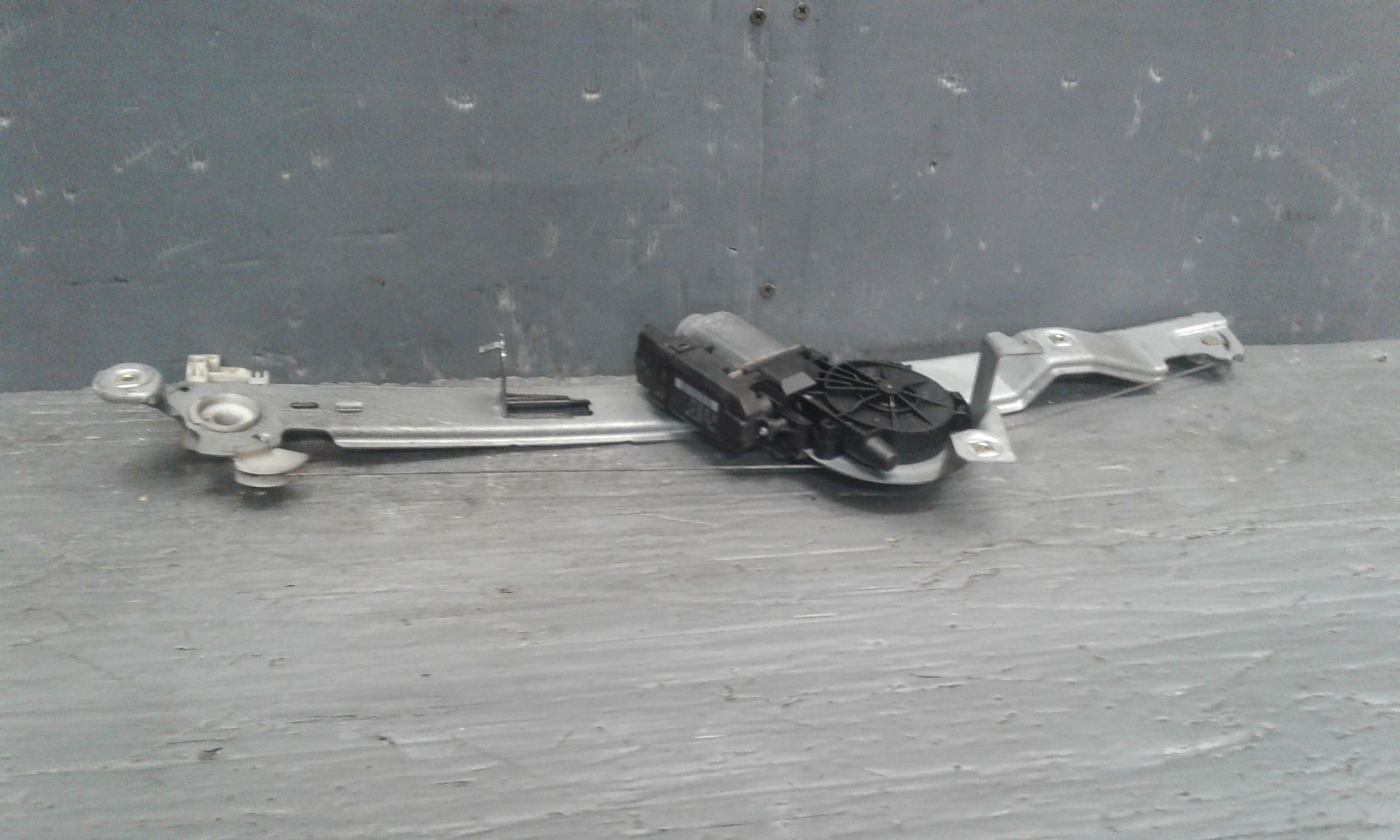 Cremagliera anteriore sinistra Guida RENAULT Scenic 3 Serie