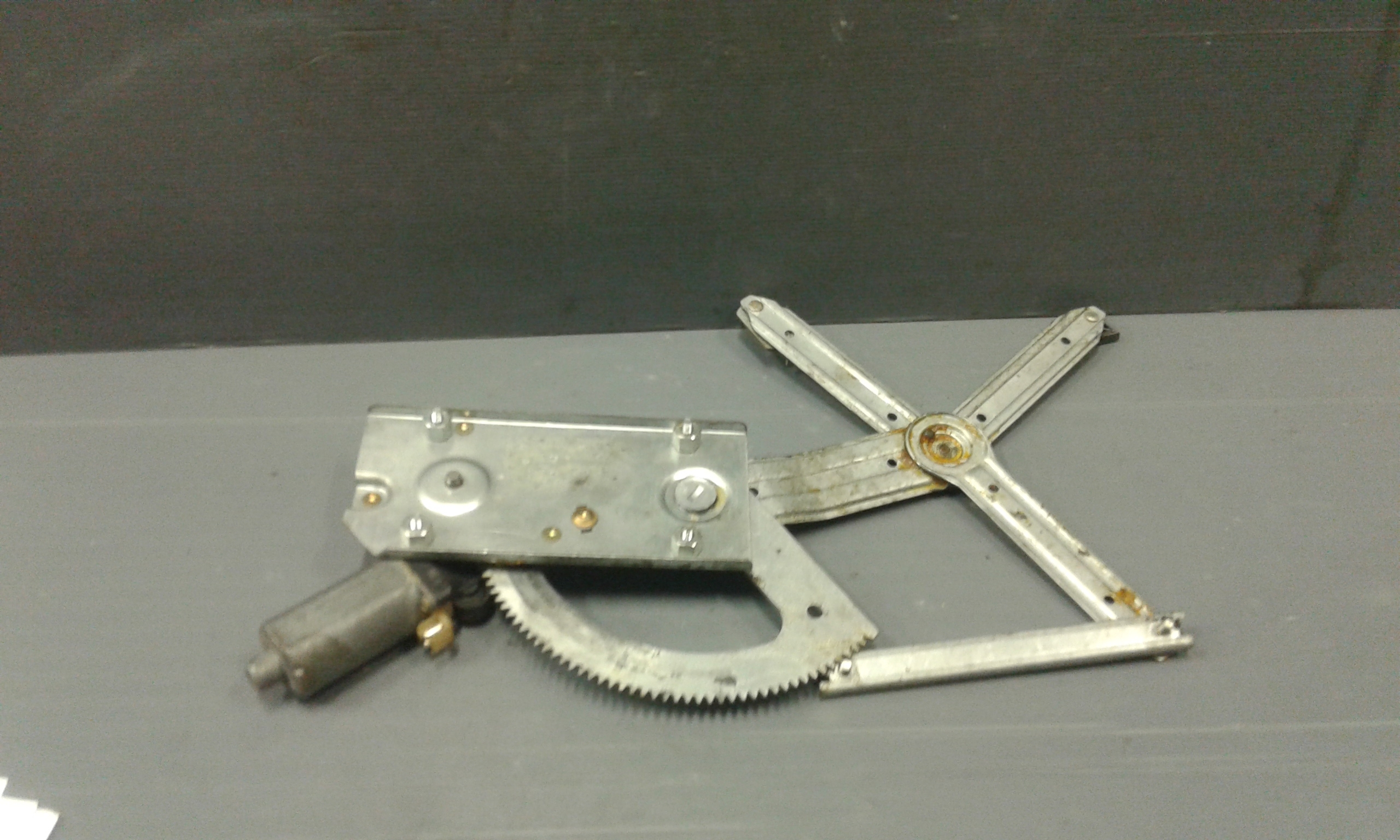 Cremagliera anteriore destra passeggero MERCEDES Classe E Berlina W210 2 Serie