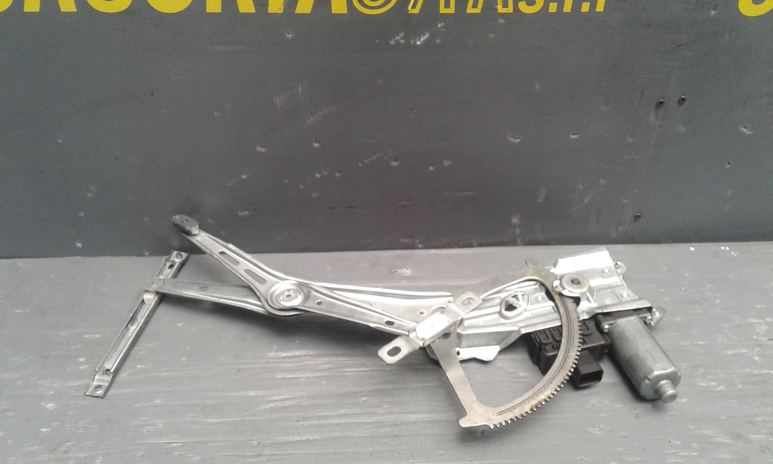 Cremagliera anteriore destra passeggero OPEL Astra H Berlina