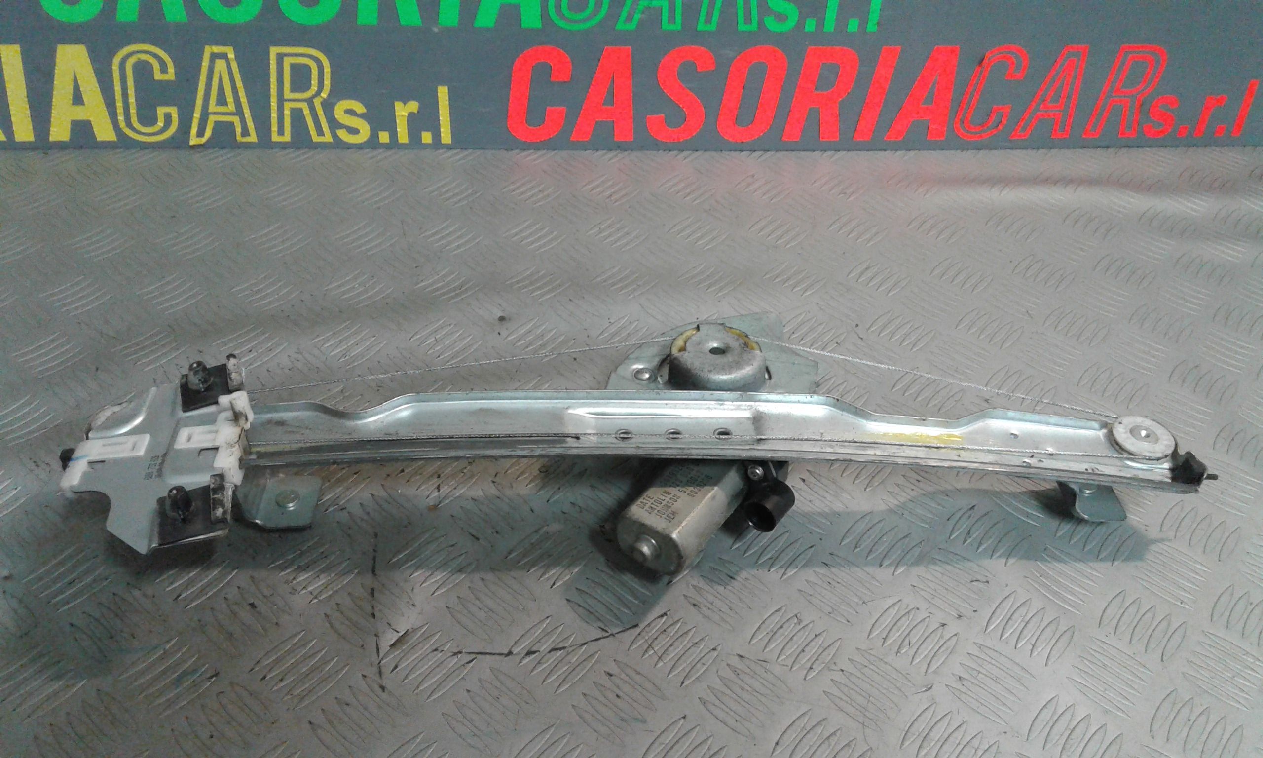 Cremagliera anteriore destra passeggero DACIA Sandero 1 Serie