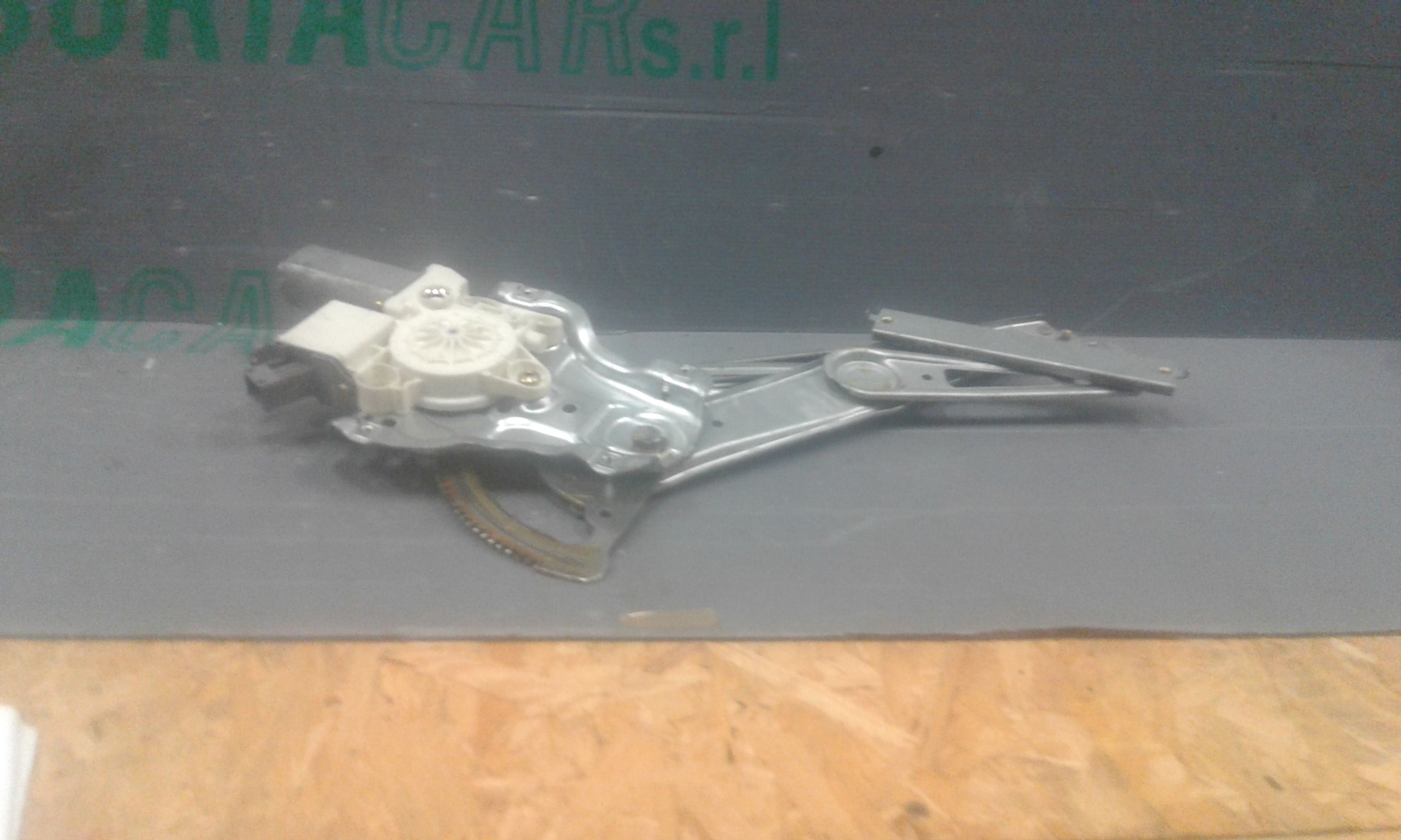 Cremagliera anteriore destra passeggero TOYOTA Avensis Berlina 2 Serie