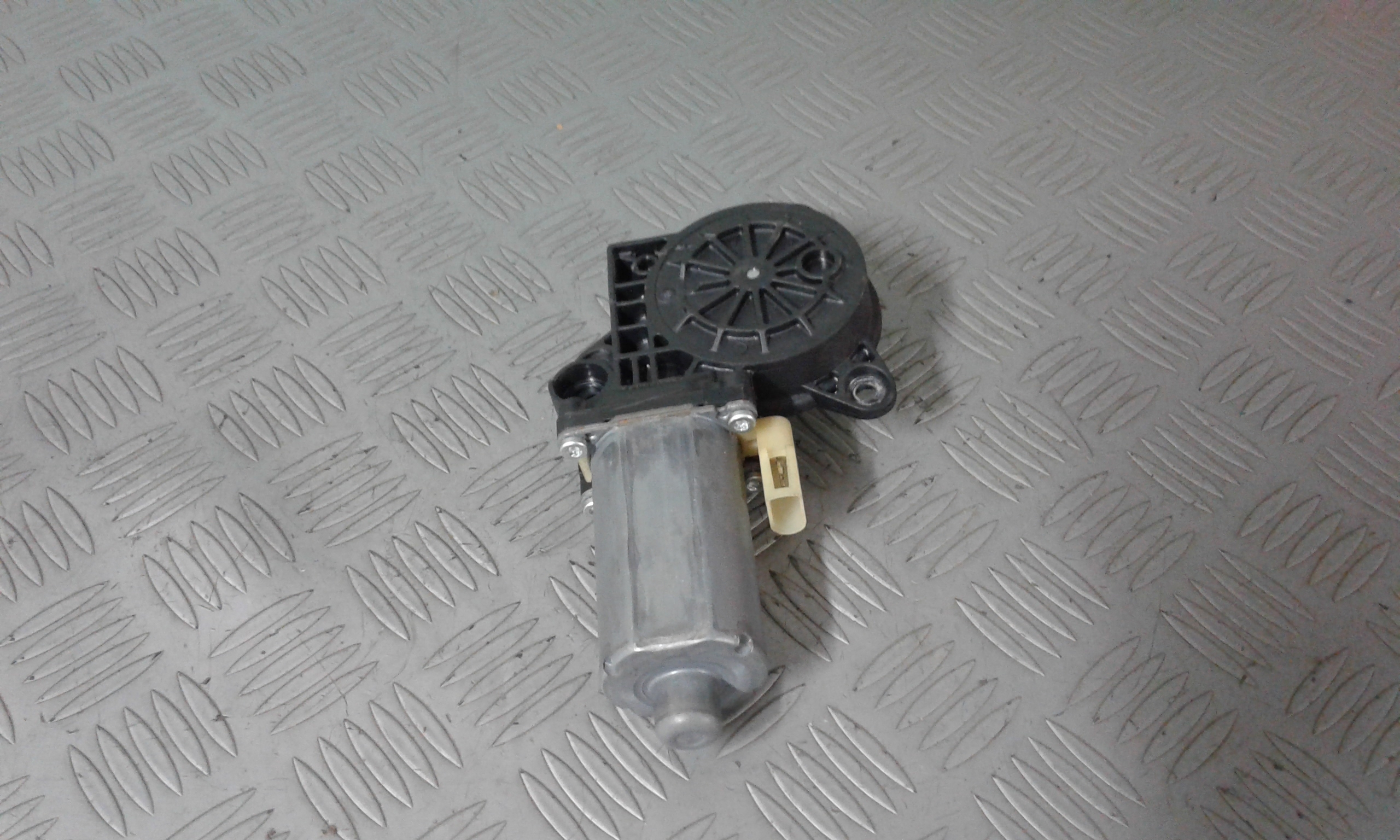 Motorino Alzavetro anteriore destra FORD Fiesta 5 Serie