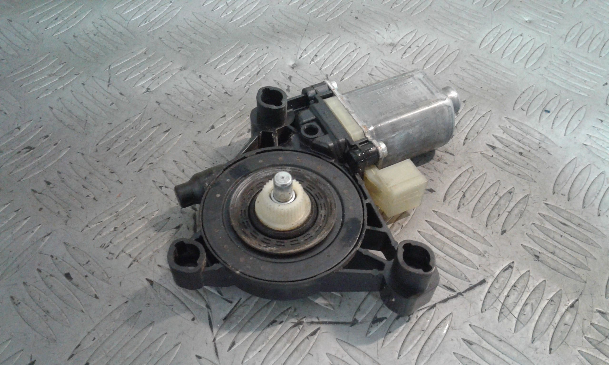 Motorino Alzavetro anteriore destra AUDI A3 Sportback 3 Serie