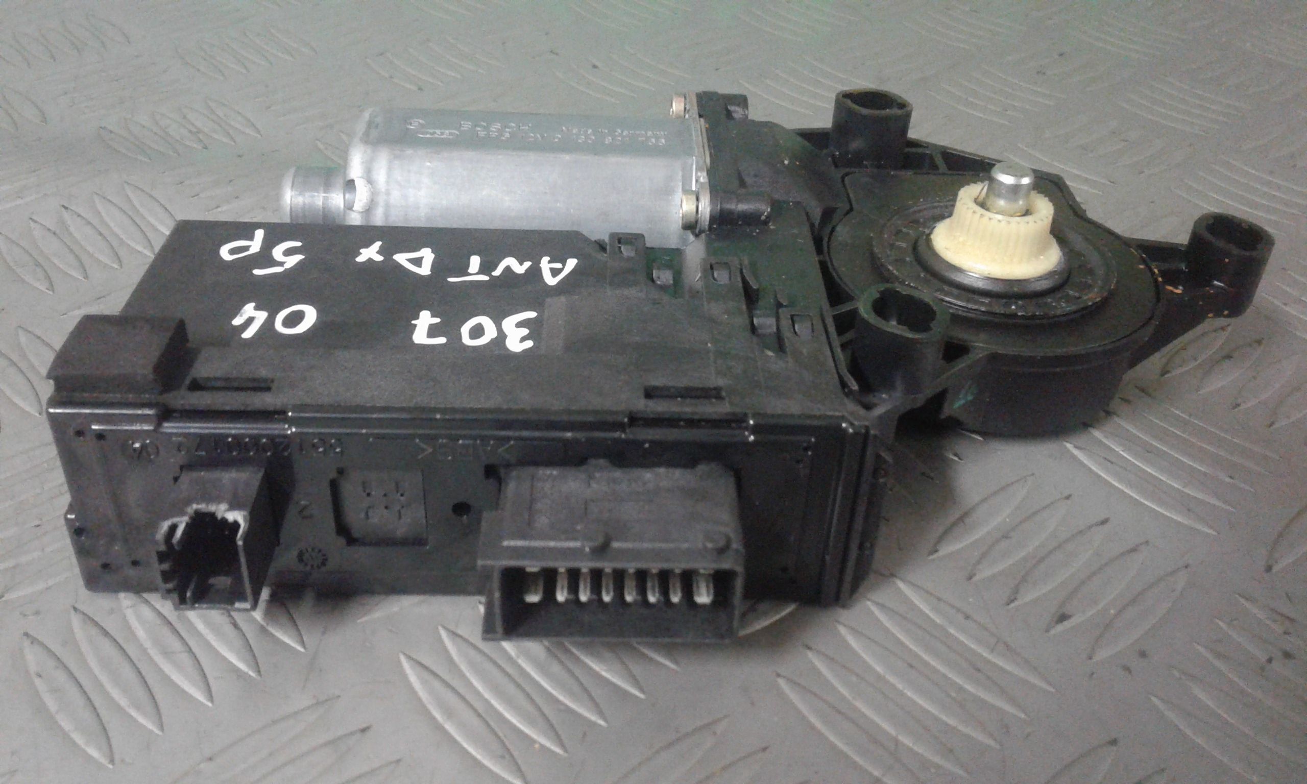 Motorino Alzavetro anteriore destra PEUGEOT 307 Berlina