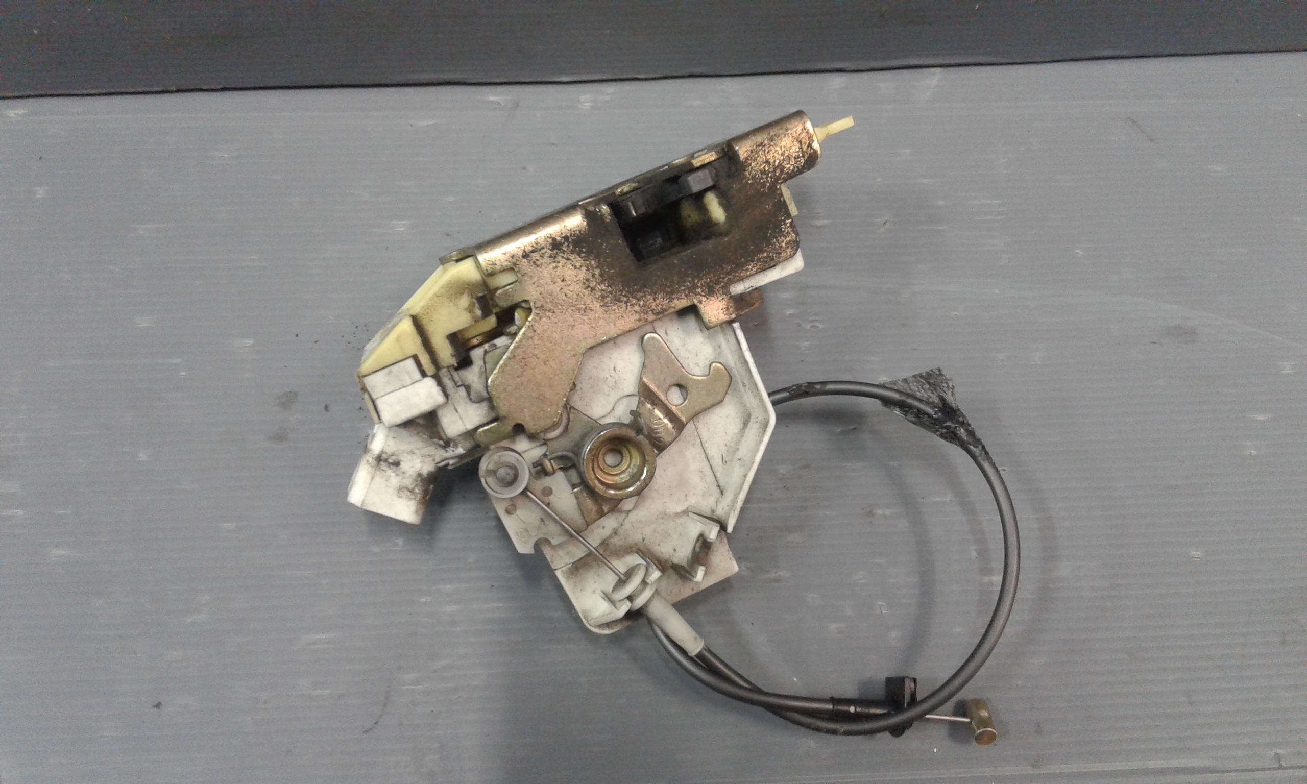 Serratura Posteriore Sinistra FORD Focus Berlina 1 Serie