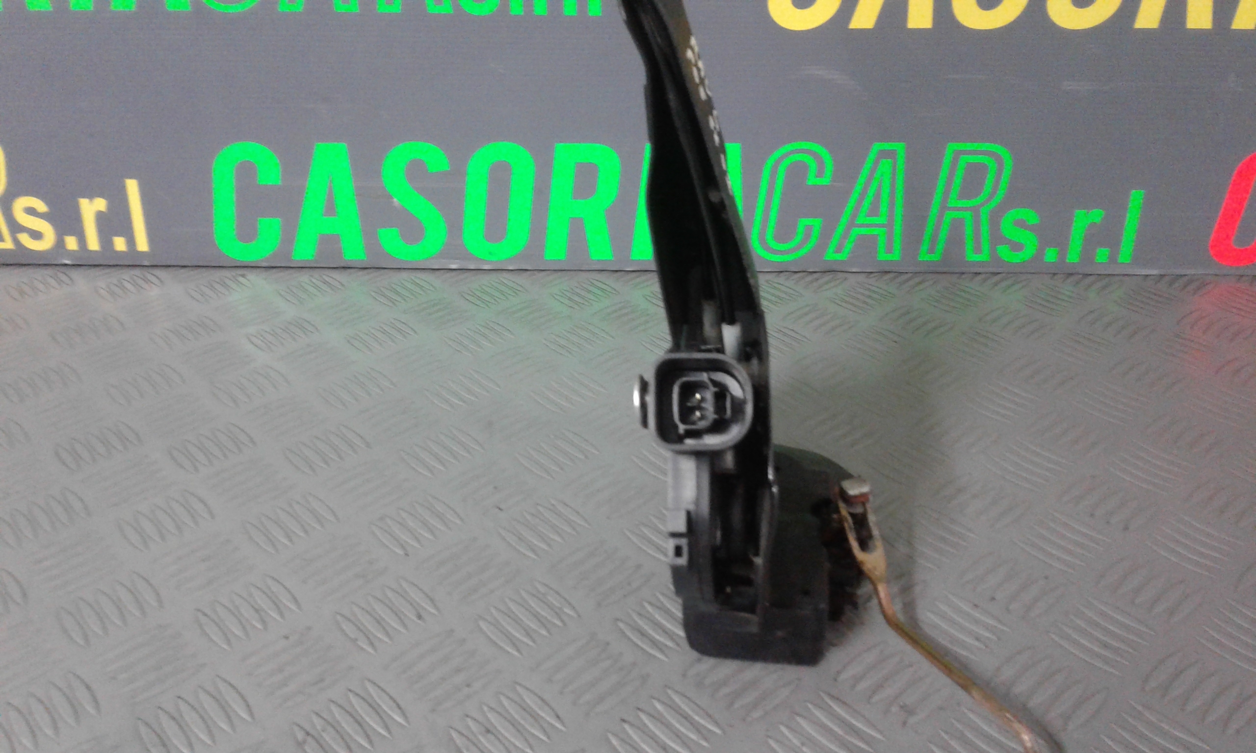 Serratura Posteriore Sinistra TOYOTA Rav4 2 Serie