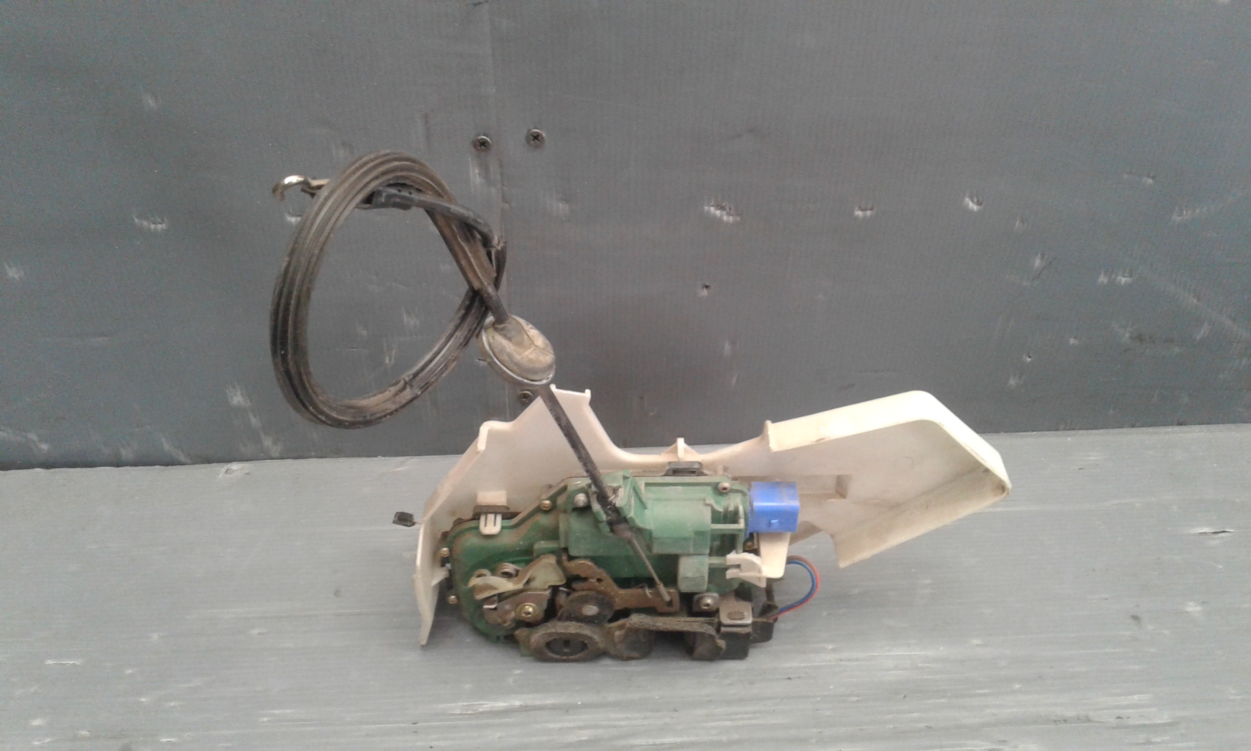 Serratura Posteriore Sinistra VOLKSWAGEN Polo 4 Serie