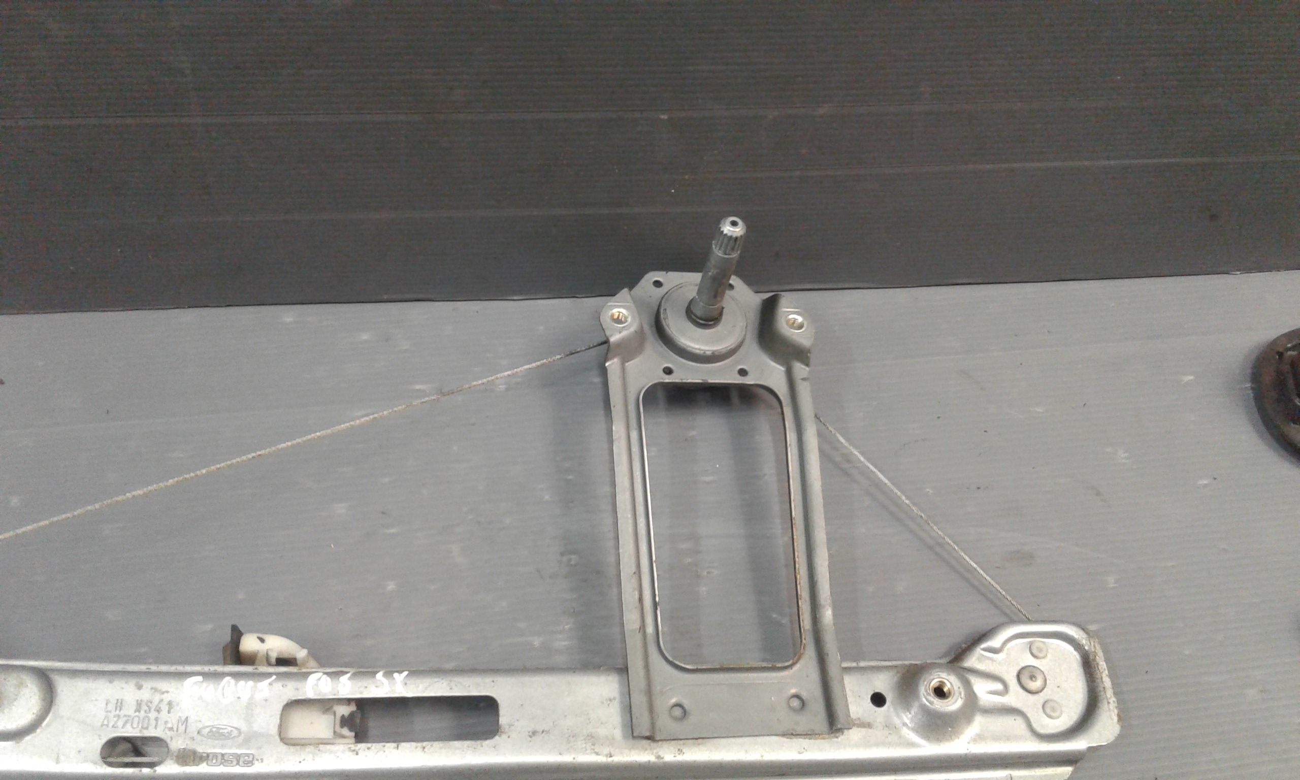 Cremagliera posteriore sinistro guida FORD Focus Berlina 1 Serie