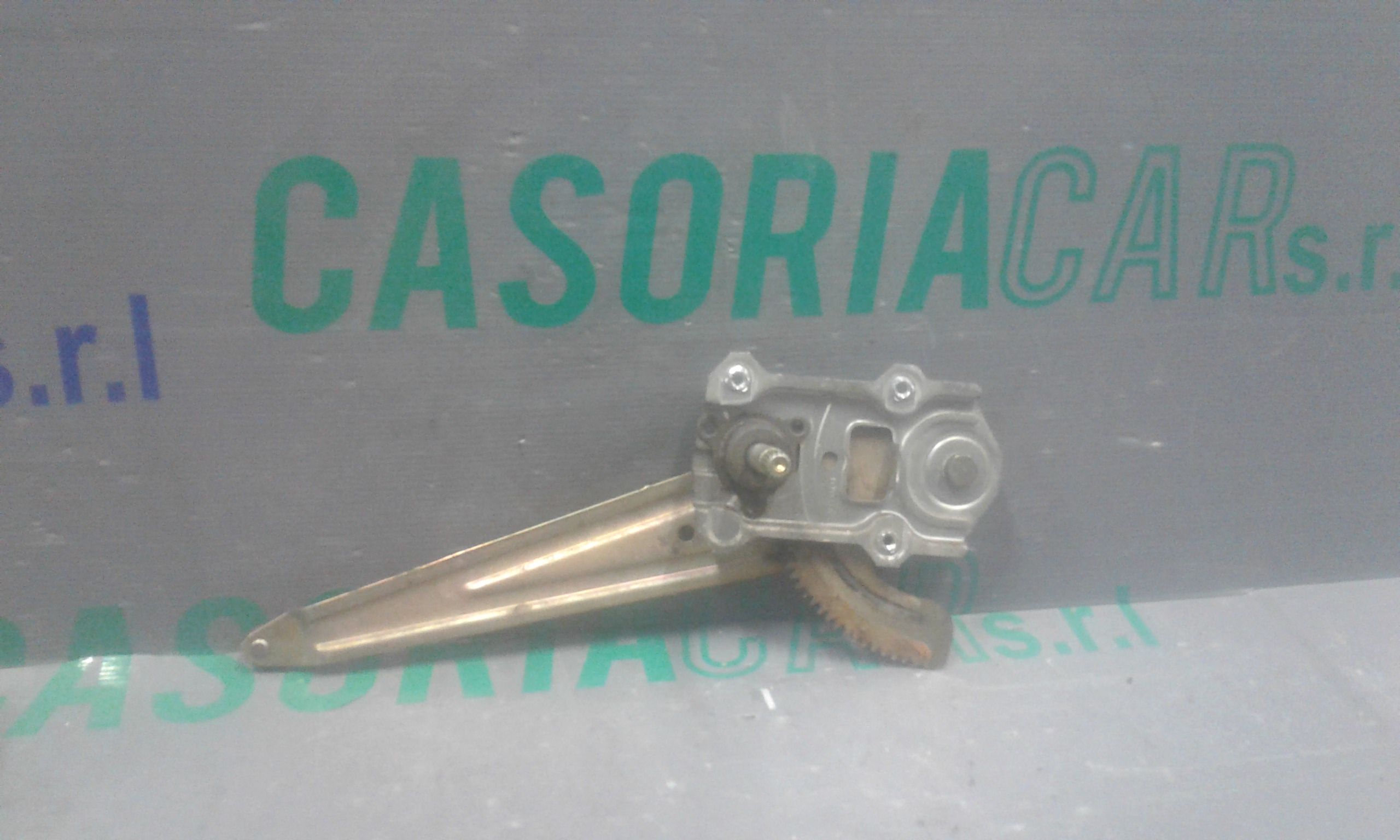 Cremagliera posteriore sinistro guida TOYOTA Yaris 1 Serie