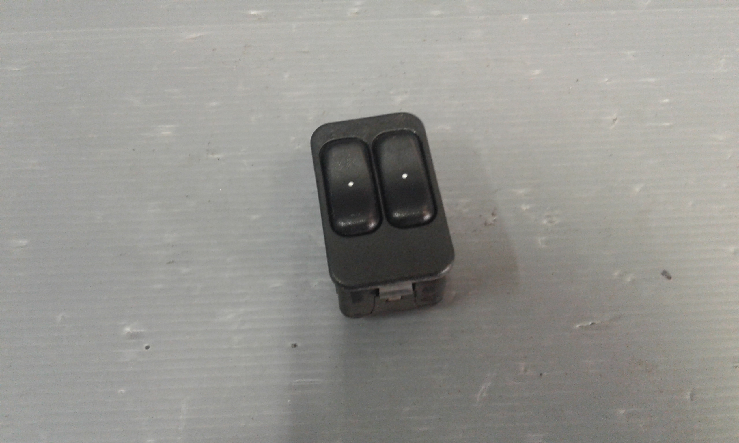 Pulsantiera Anteriore Sinistra Guida OPEL Astra G Berlina