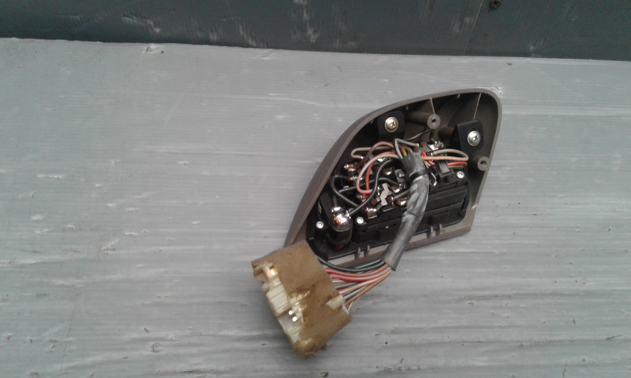 Pulsantiera Anteriore Sinistra Guida ROVER 416 GSI