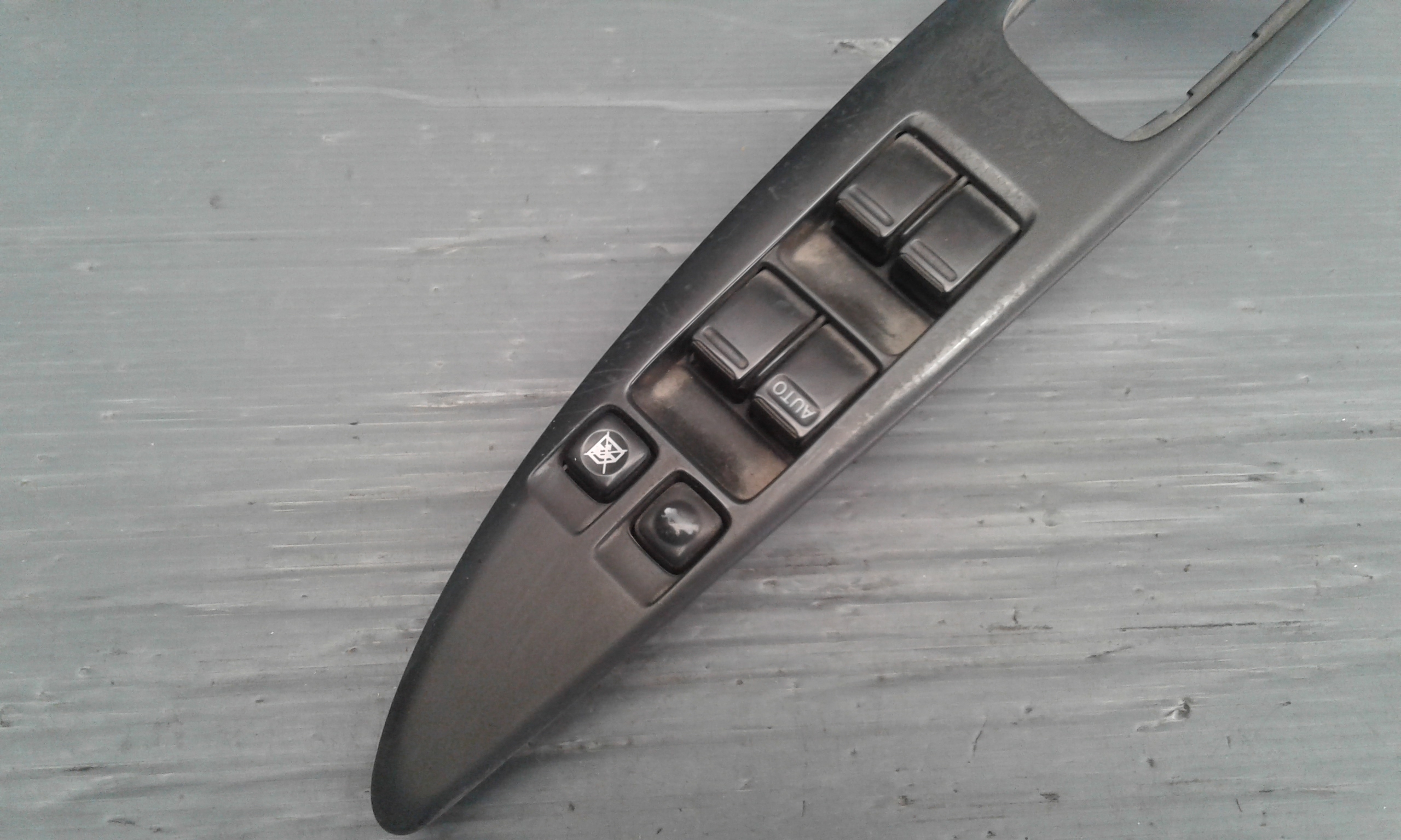 Pulsantiera Anteriore Sinistra Guida NISSAN Primera S. Wagon 3 Serie