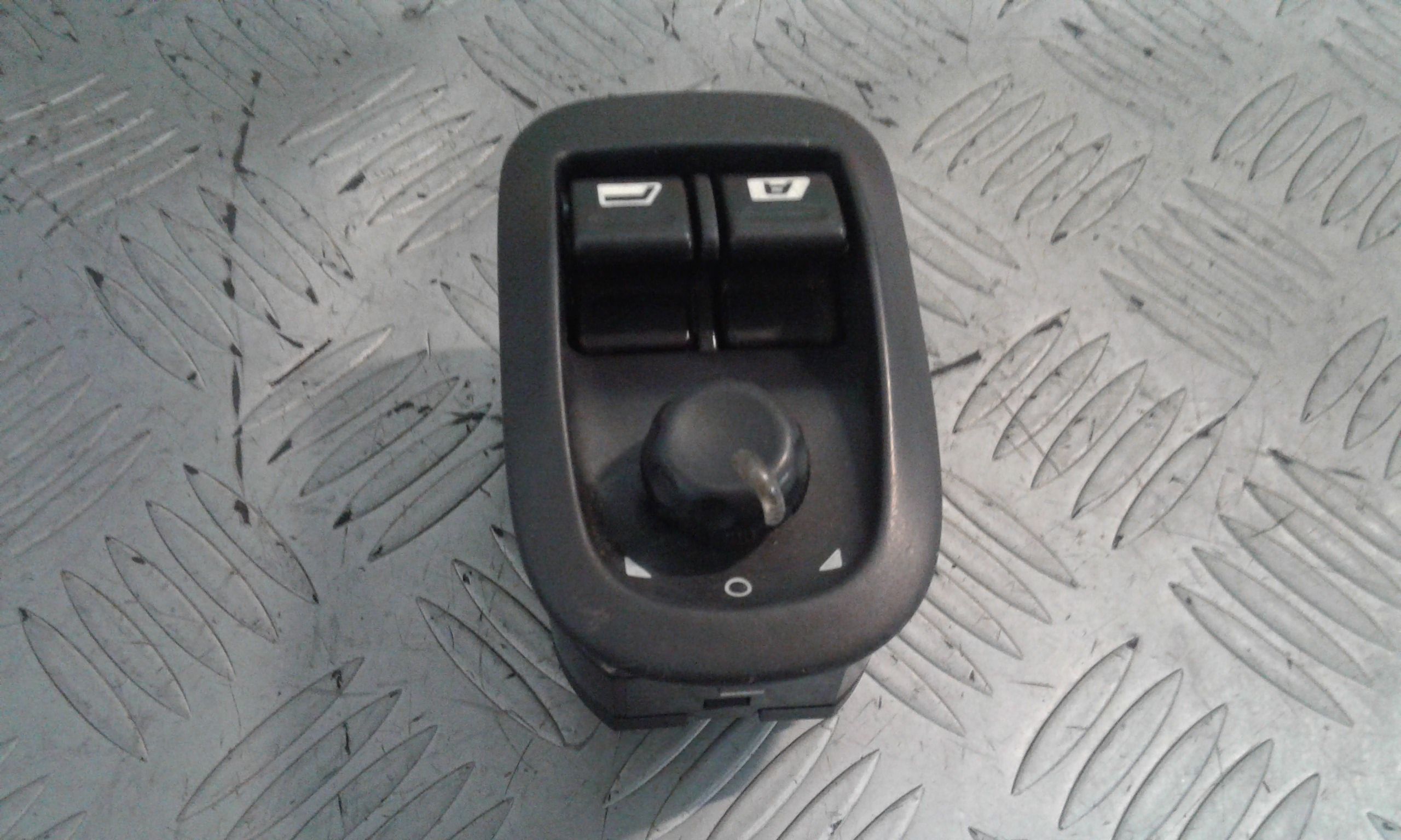 Pulsantiera Anteriore Sinistra Guida PEUGEOT 206 1 Serie