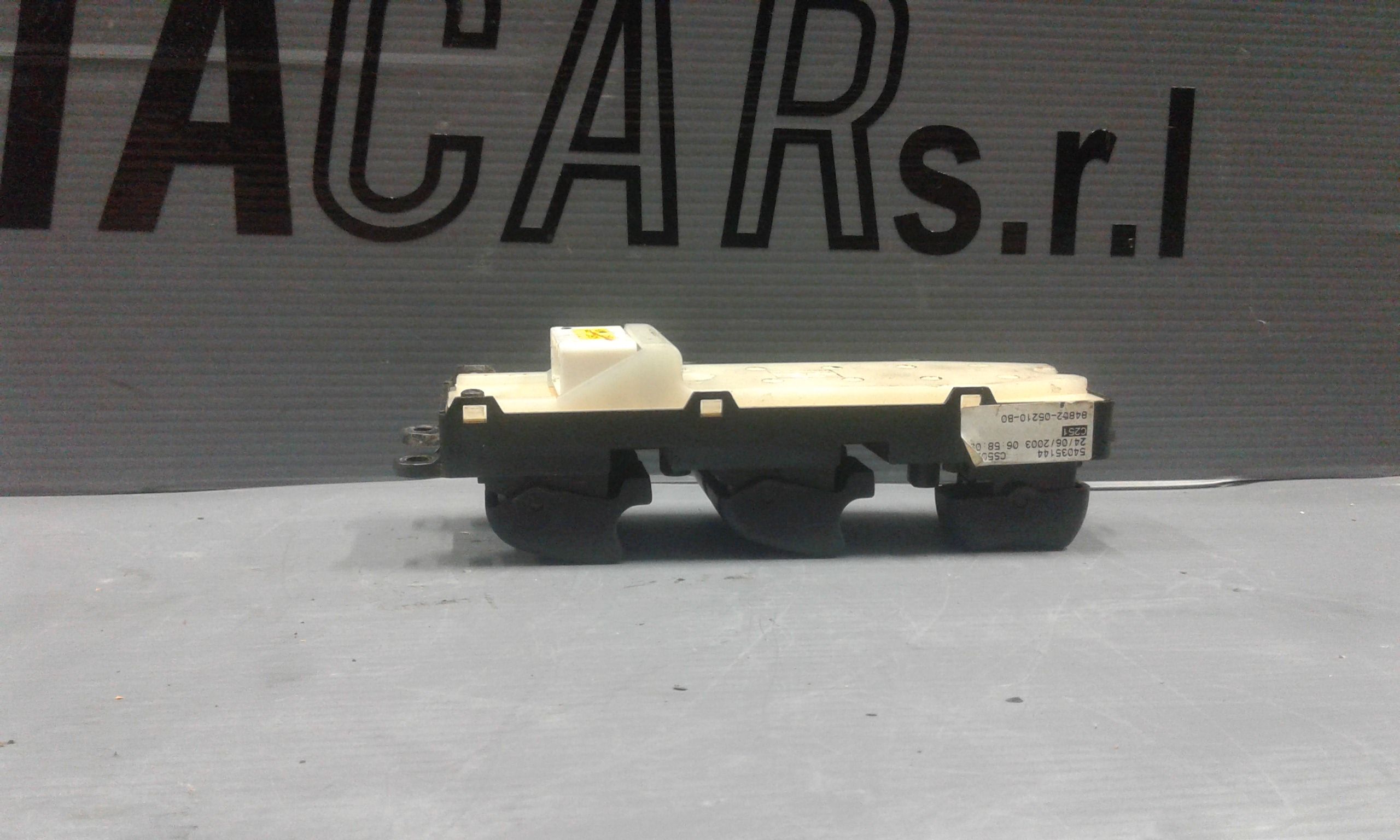 Pulsantiera Anteriore Sinistra Guida TOYOTA Avensis S. Wagon 1 Serie