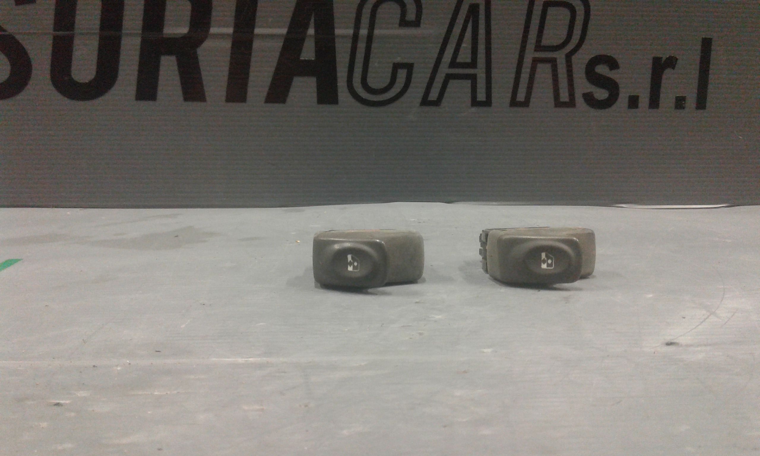 Pulsantiera Anteriore Sinistra Guida RENAULT Scenic 2 Serie