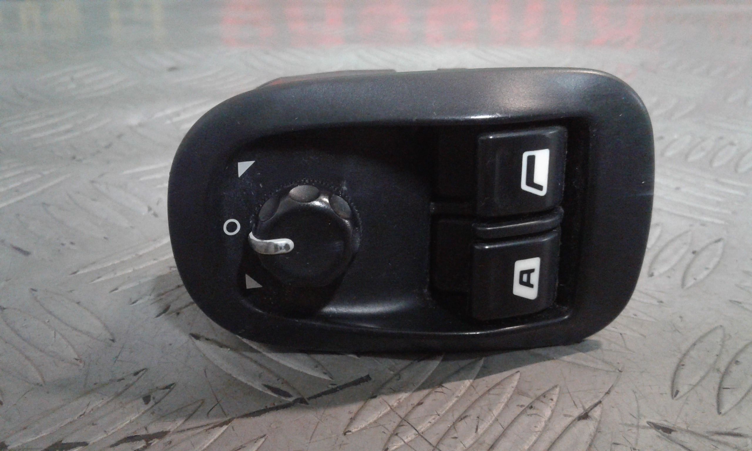 Pulsantiera Anteriore Sinistra Guida PEUGEOT 206 2 Serie