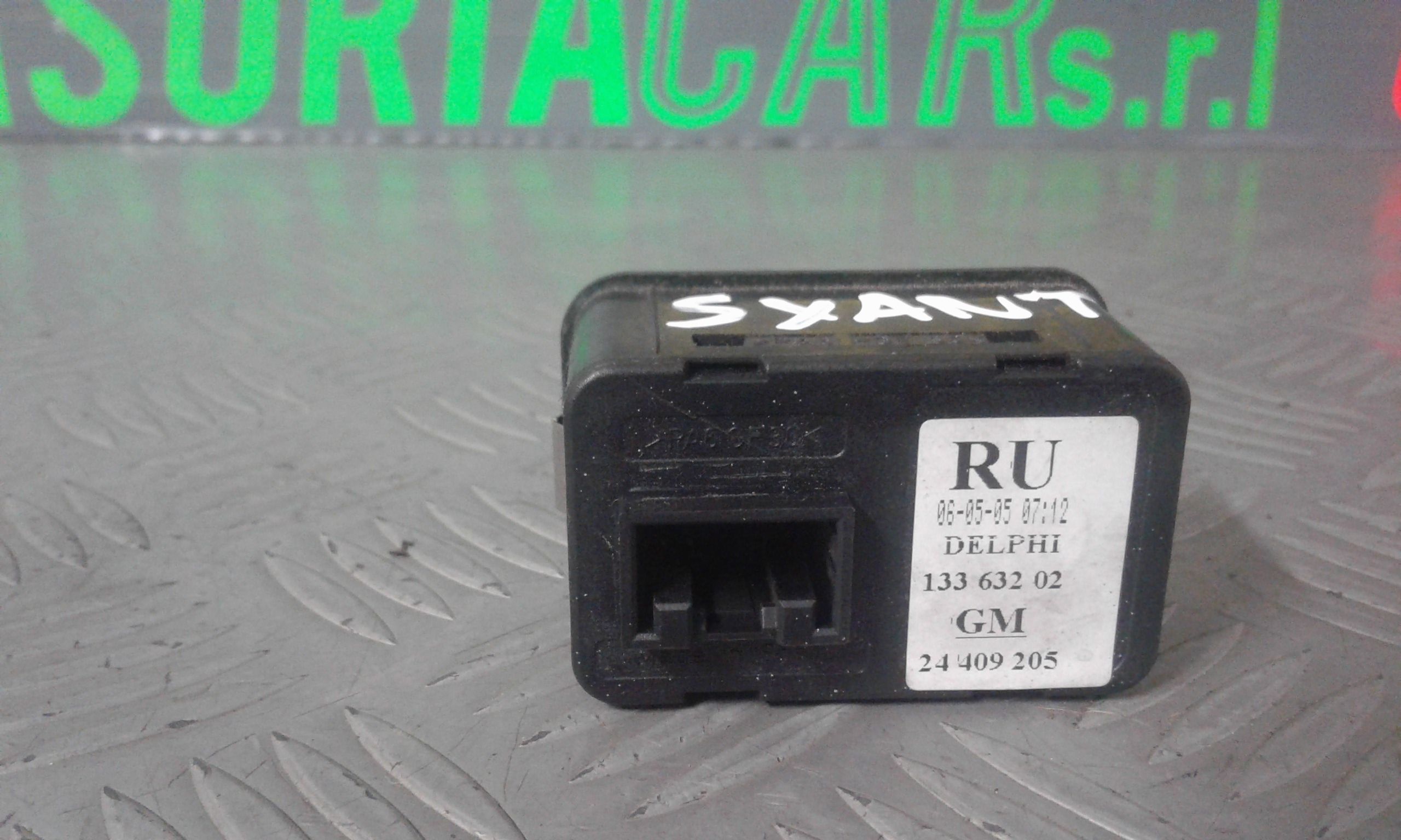 Pulsantiera Anteriore Sinistra Guida OPEL Corsa C 5P 2 Serie