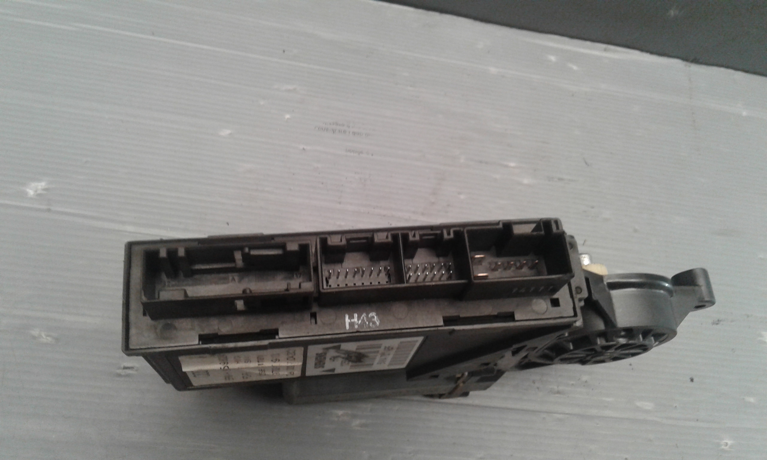 Motorino Alzavetro posteriore destra AUDI A4 Berlina 2 Serie