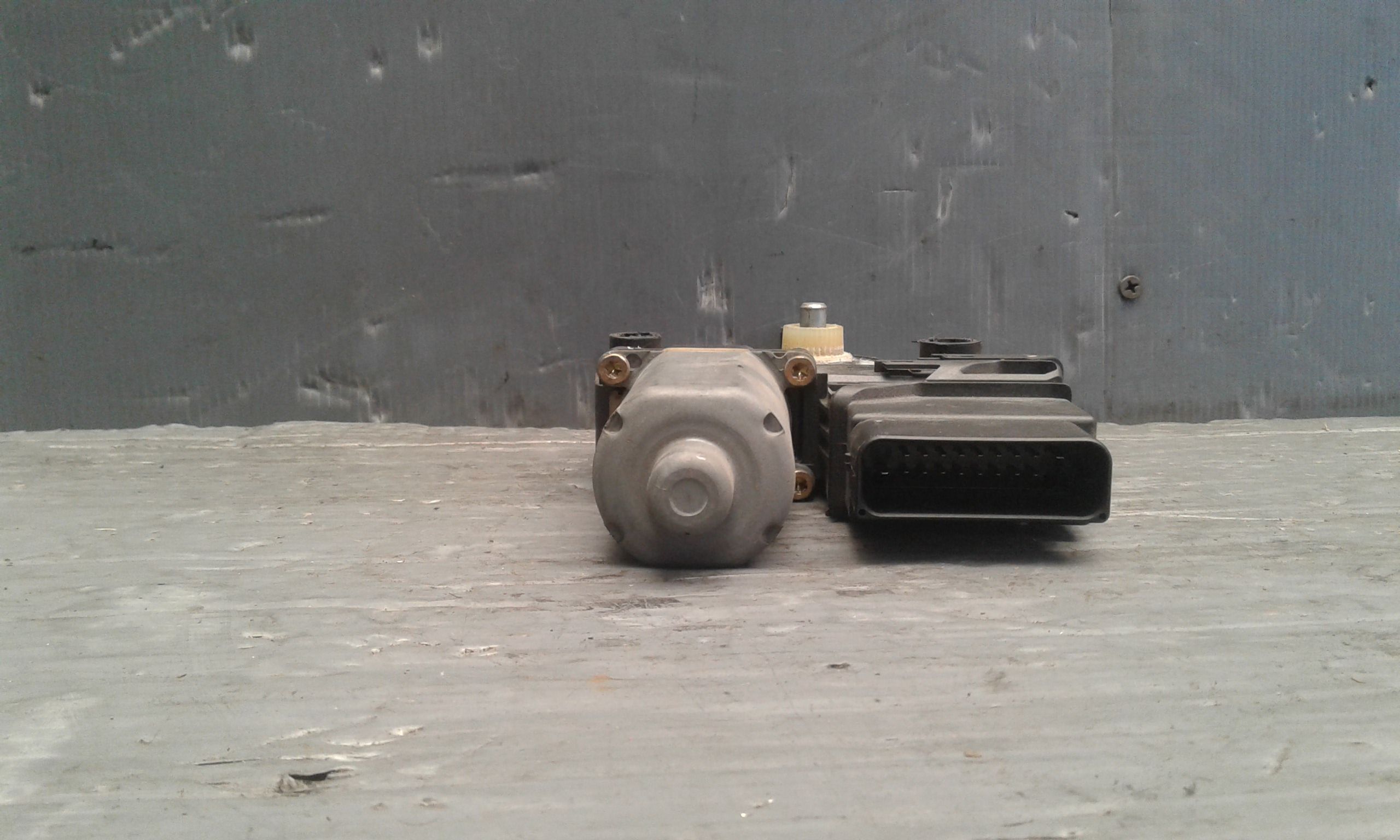 Motorino Alzavetro posteriore destra VOLKSWAGEN Golf 5 Berlina