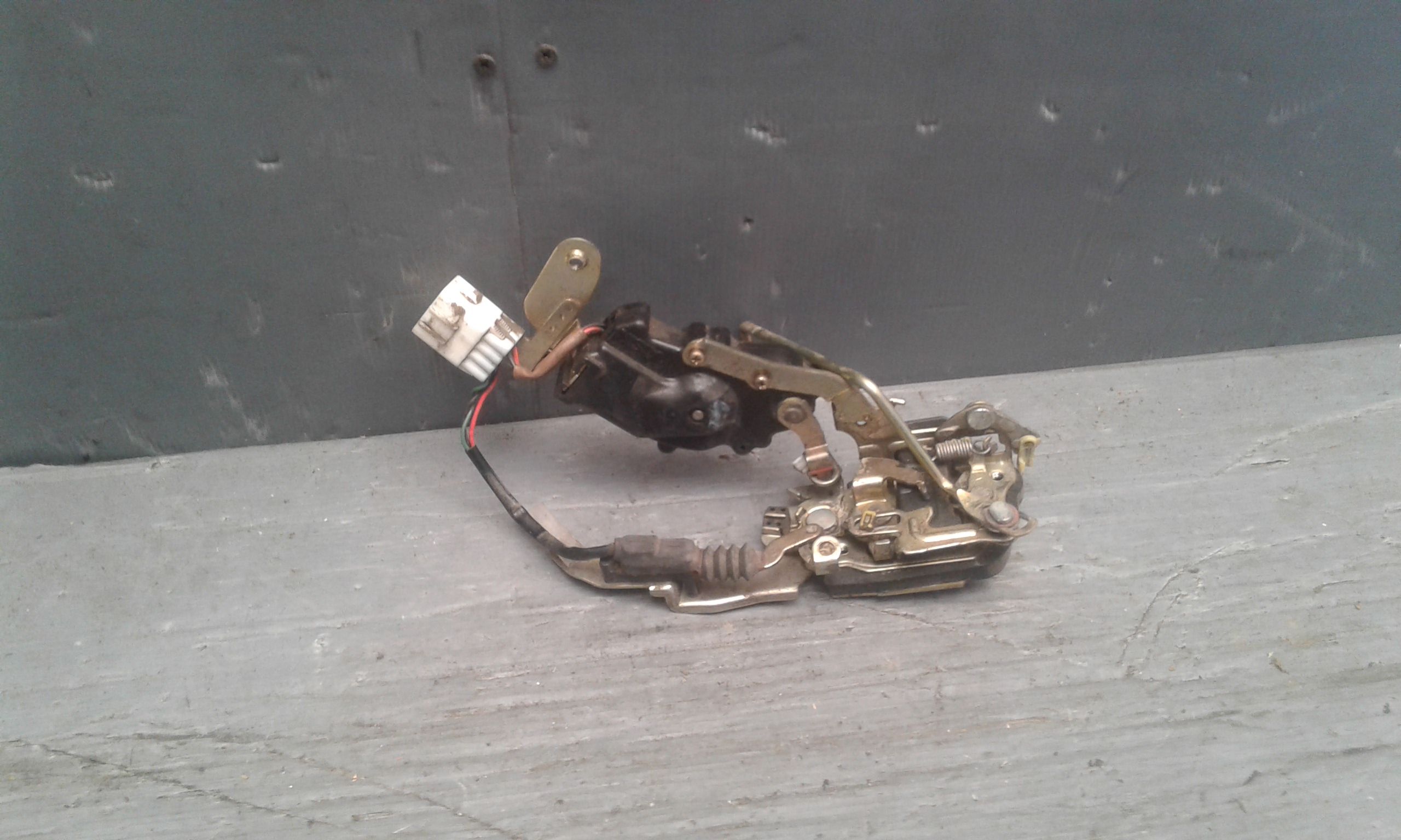 Serratura Anteriore Sinistra TOYOTA 4 Runner 2 Serie