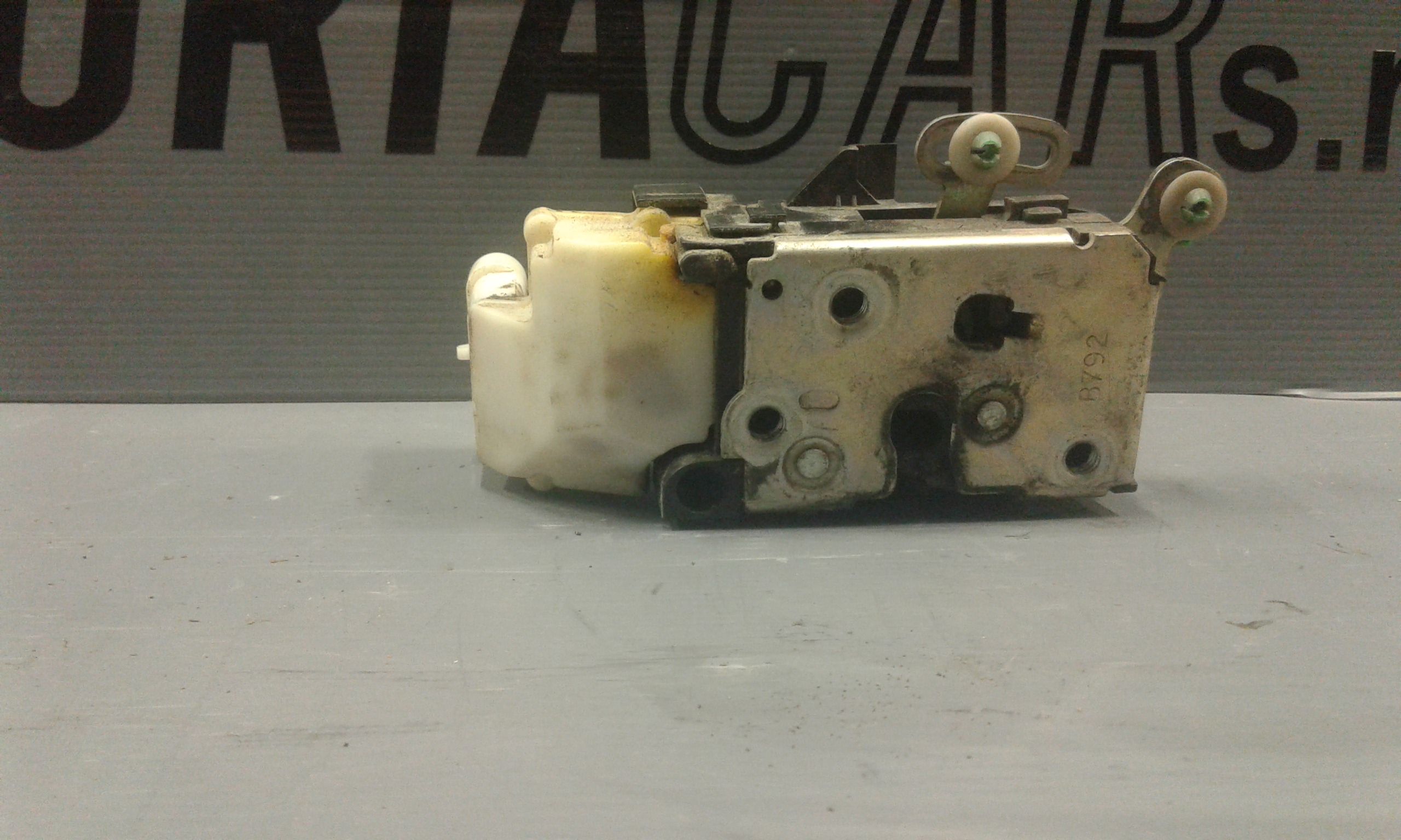 Serratura Anteriore Sinistra ALFA ROMEO 147 1  Serie