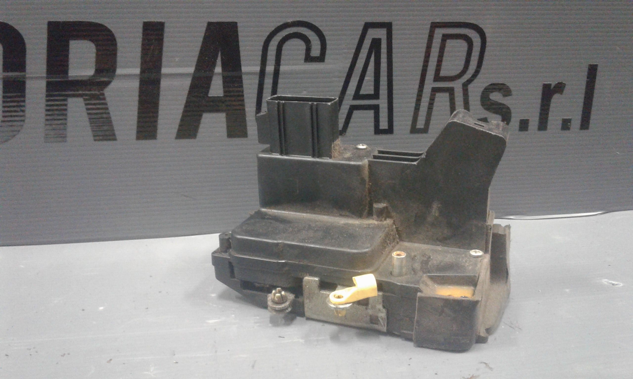 Serratura Anteriore Sinistra FORD Fiesta 4 Serie