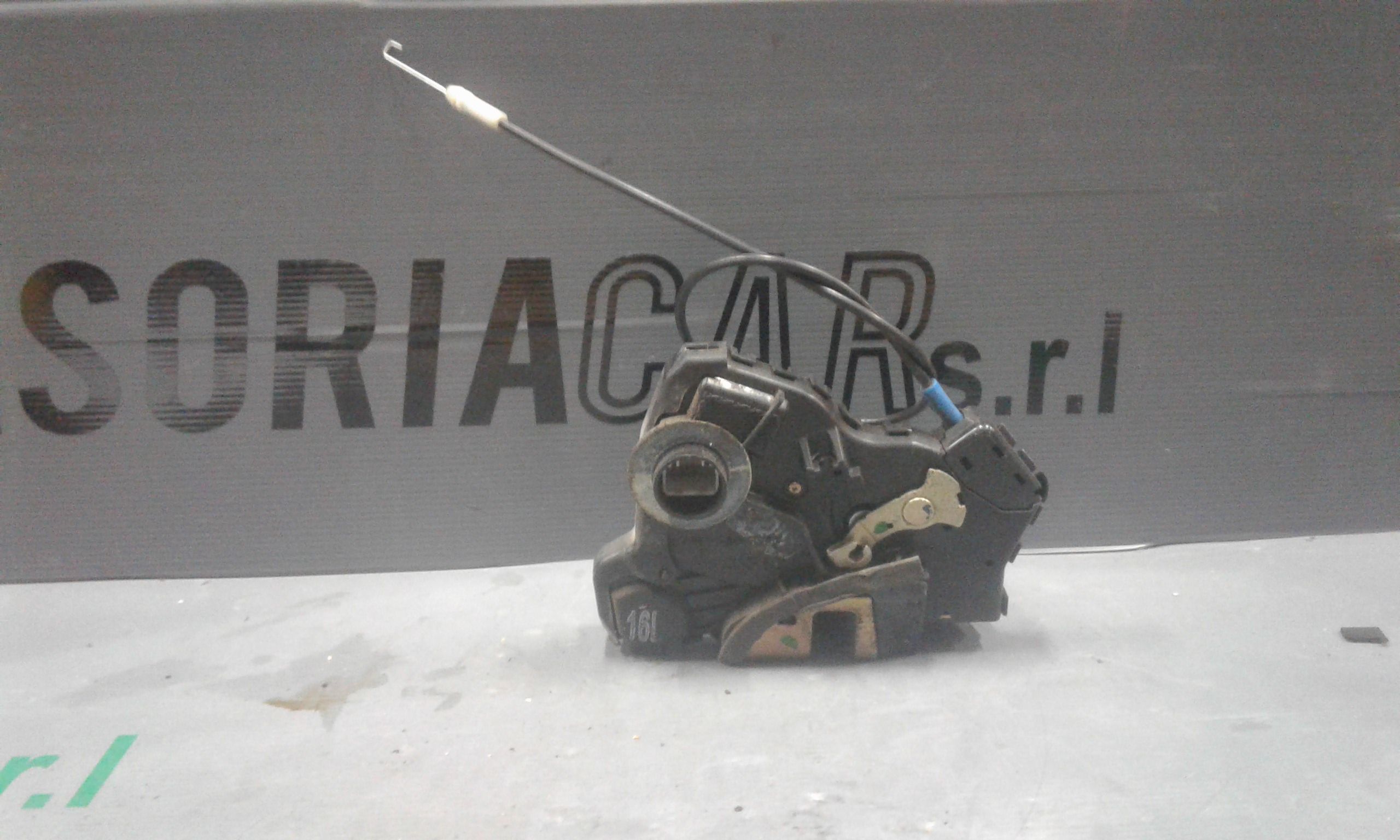 Serratura Anteriore Sinistra TOYOTA Avensis S. Wagon 1 Serie