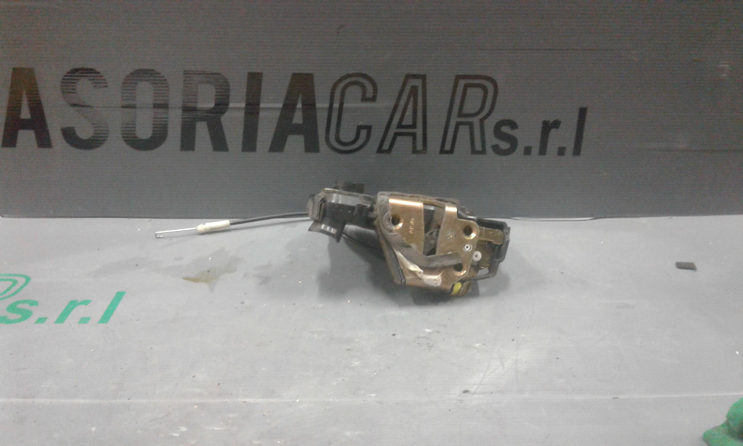 Serratura Anteriore Sinistra TOYOTA Avensis S. Wagon 1 Serie