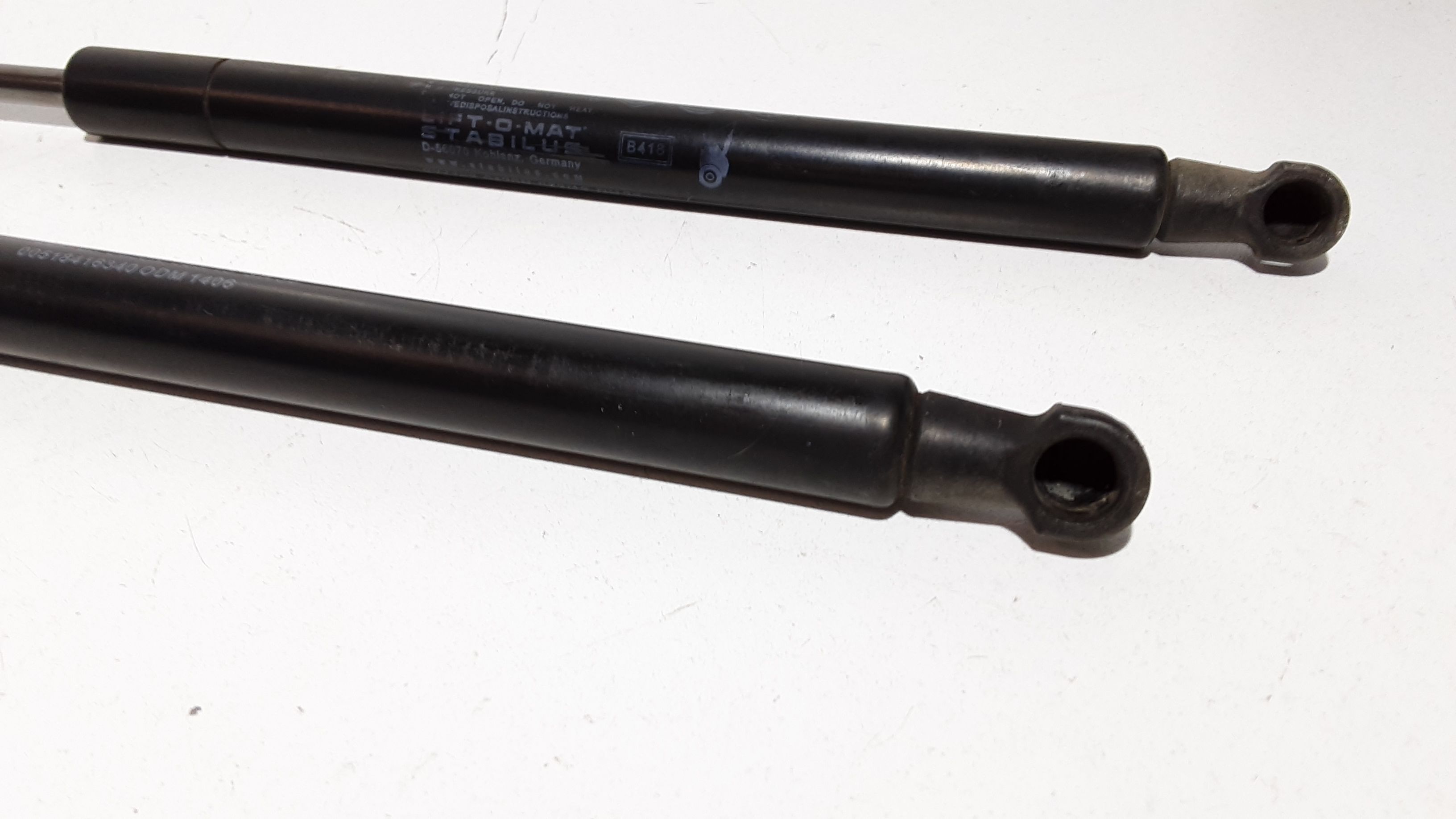 Pistoncini cofano Post. FIAT Panda 3 Serie