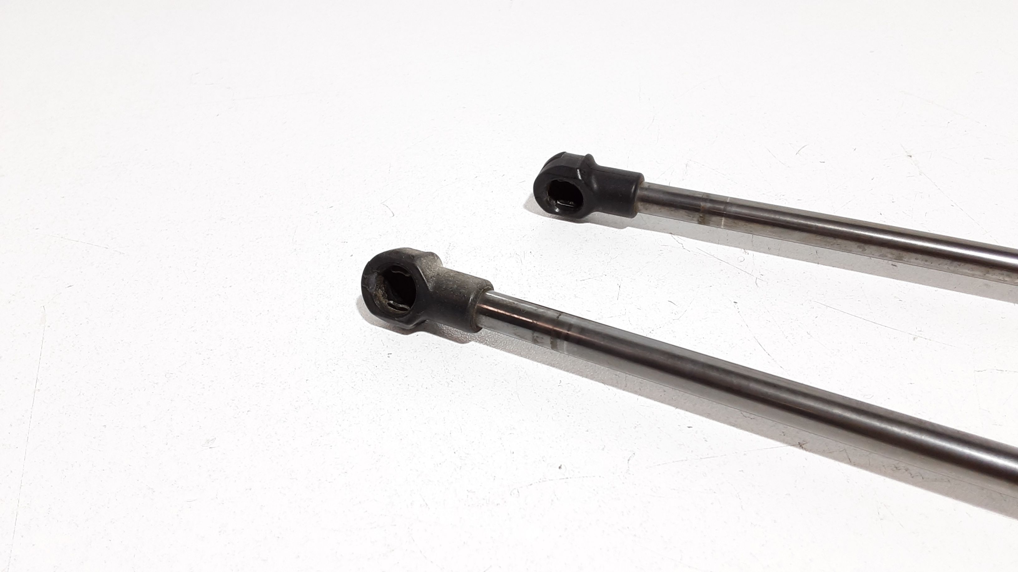 Pistoncini cofano Post. FIAT Panda 3 Serie