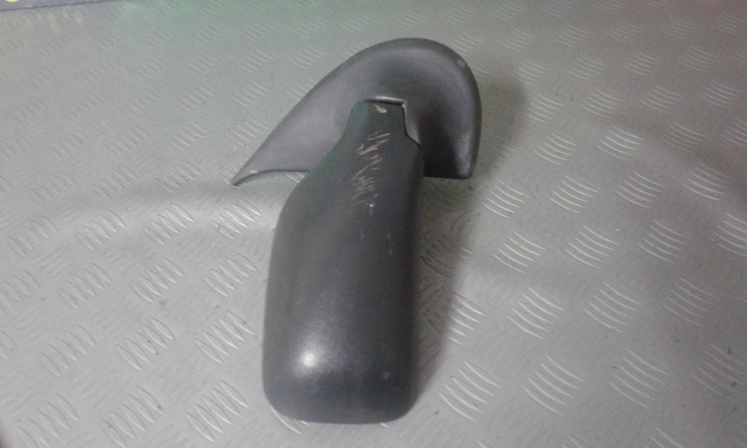 Specchietto Retrovisore Destro FIAT Punto Berlina 3P