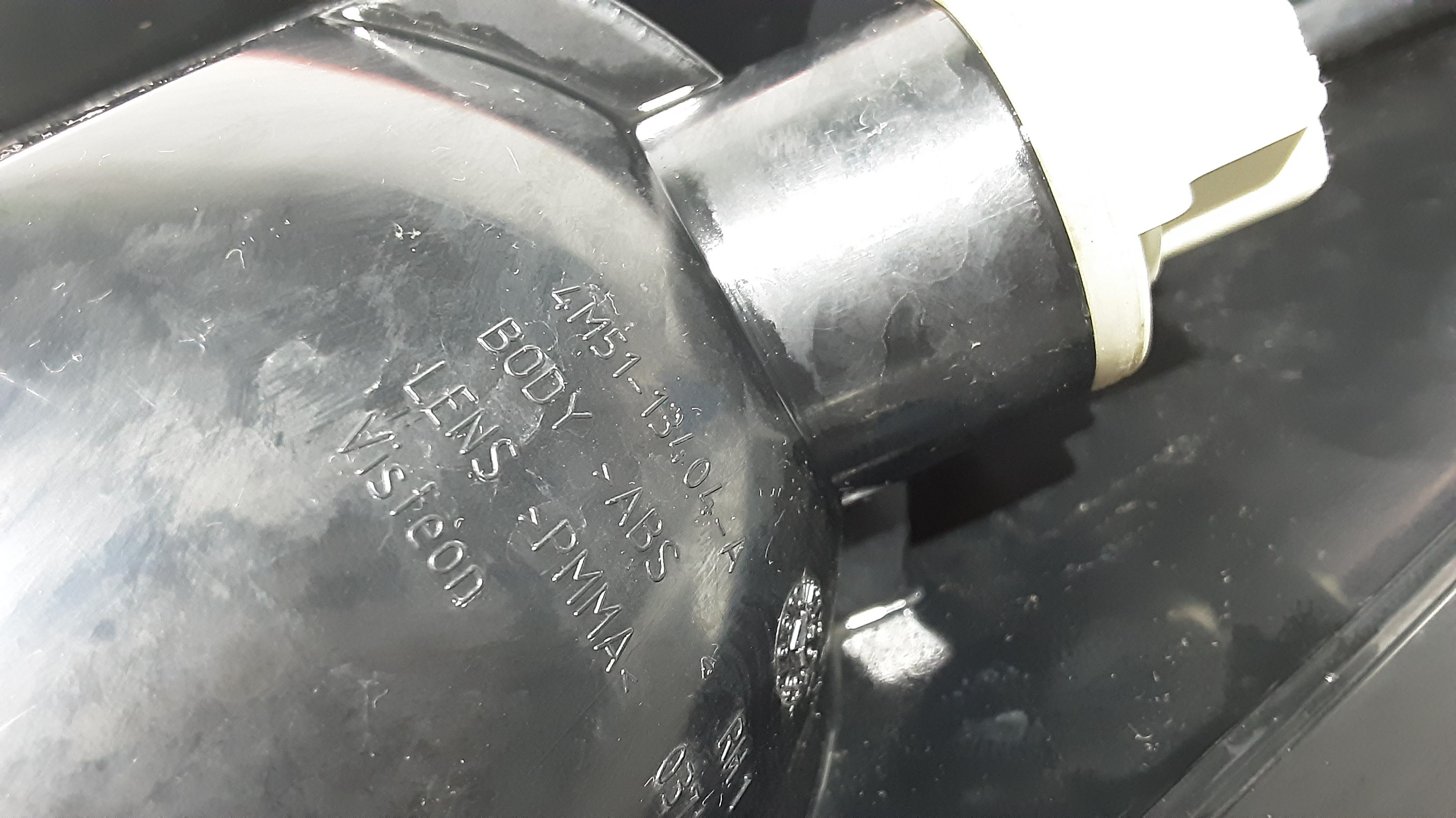 Stop fanale posteriore Destro Passeggero FORD Focus Berlina 3 Serie