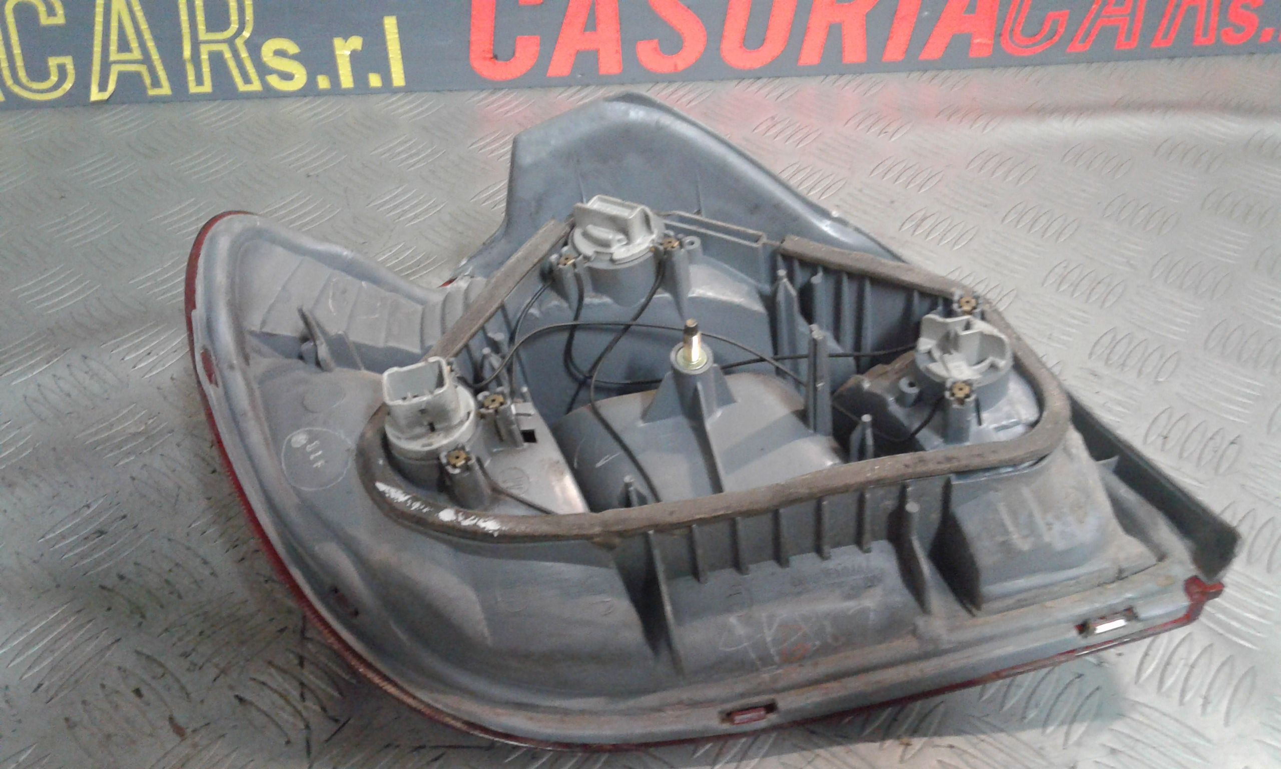 Stop posteriore Destro Passeggero TOYOTA Yaris 1 Serie