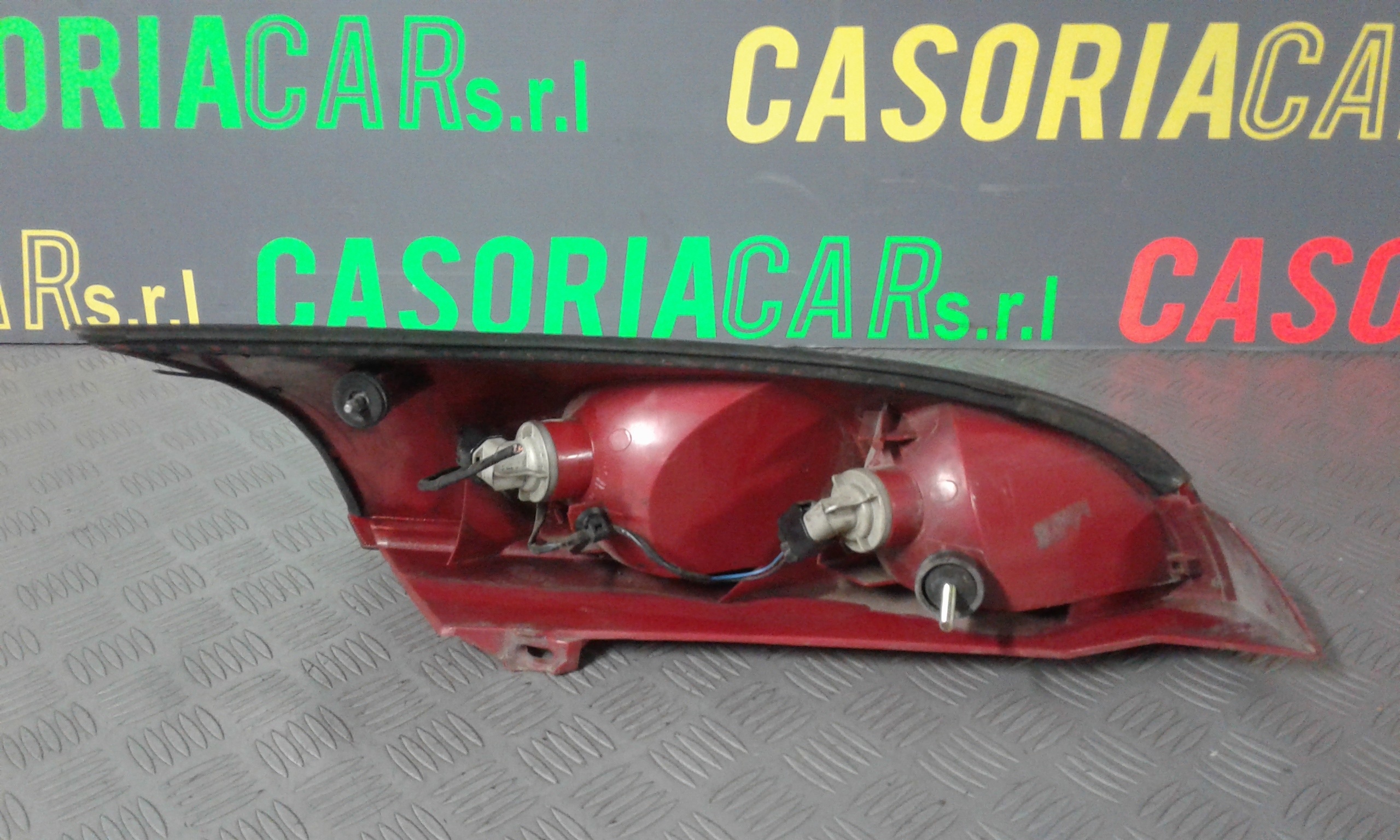 Stop Posteriore sinistro lato Guida FORD Focus Berlina 1 Serie