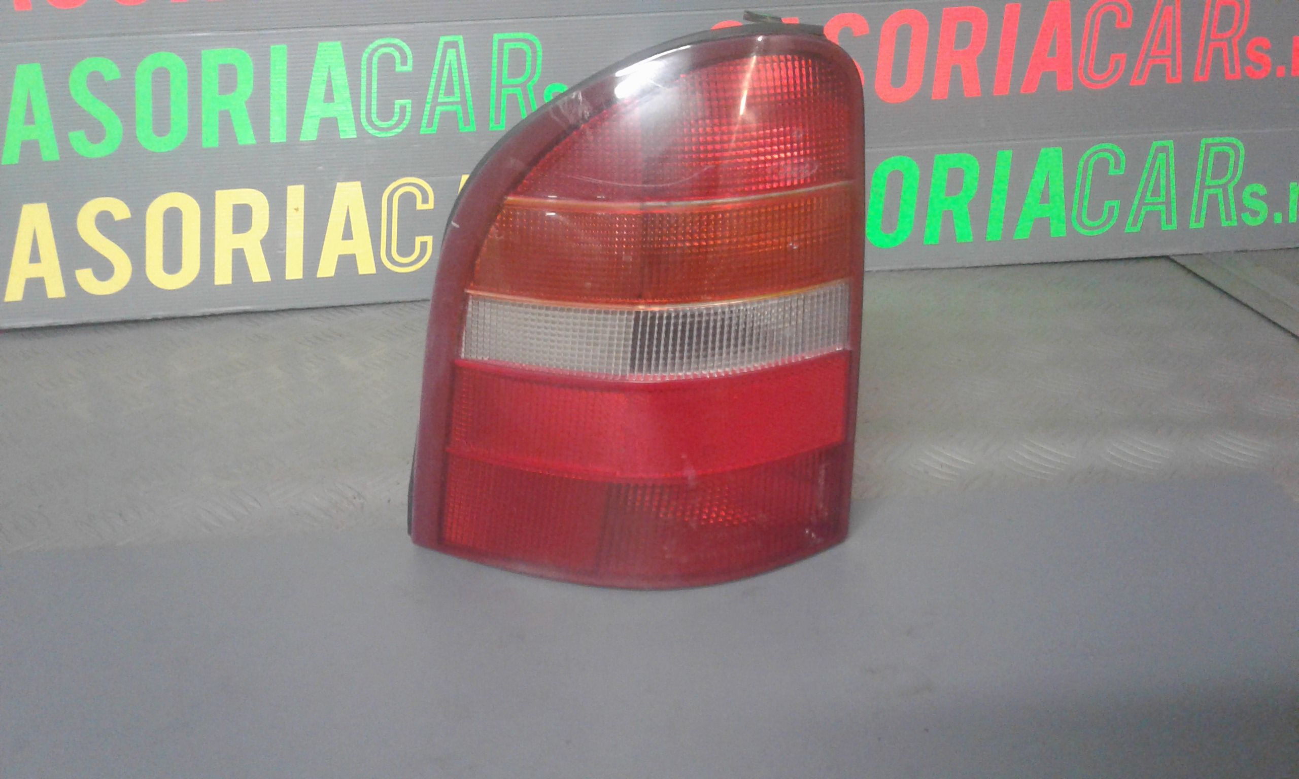 Stop Posteriore sinistro lato Guida FORD Mondeo S. Wagon 2 Serie