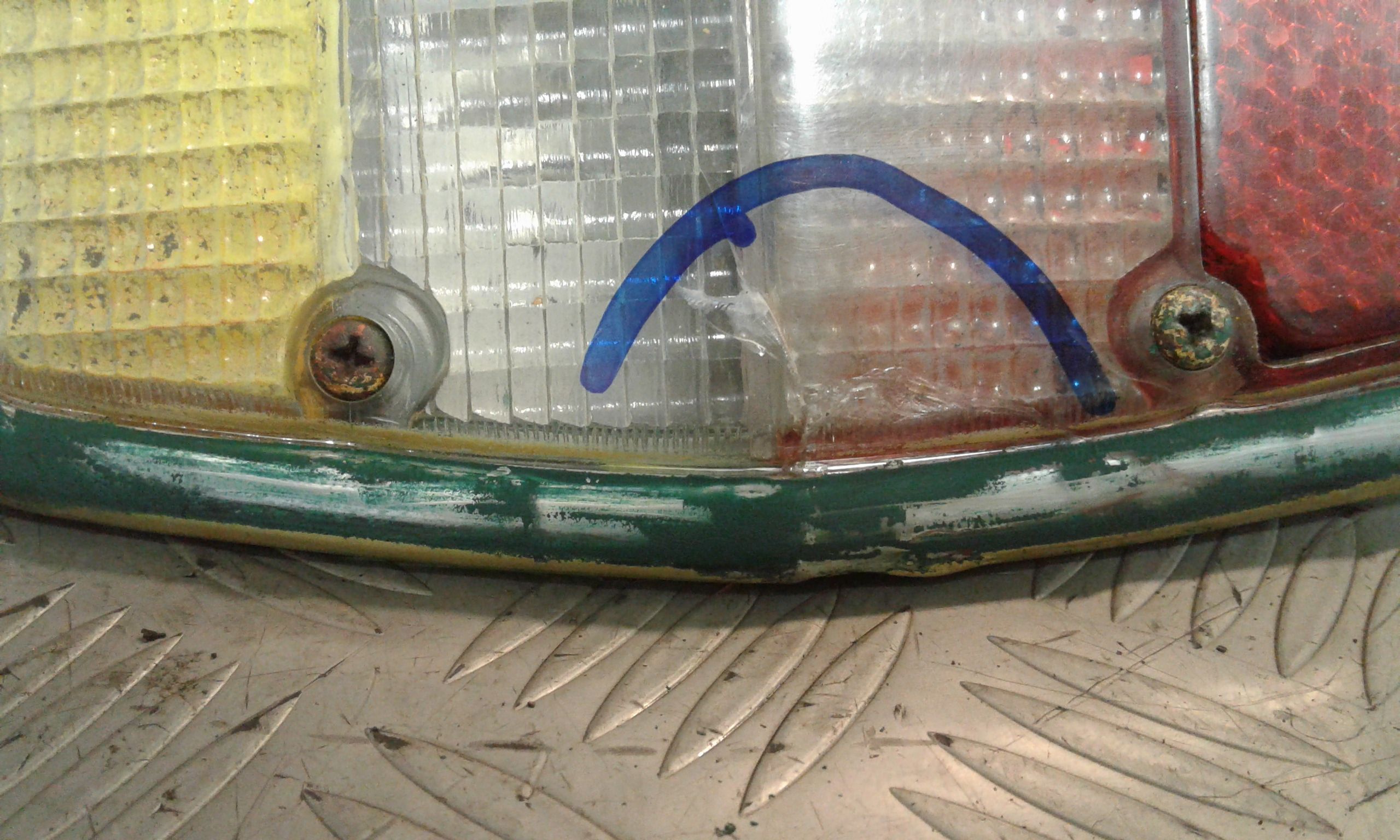 Stop Posteriore sinistro lato Guida FORD Taunus Serie