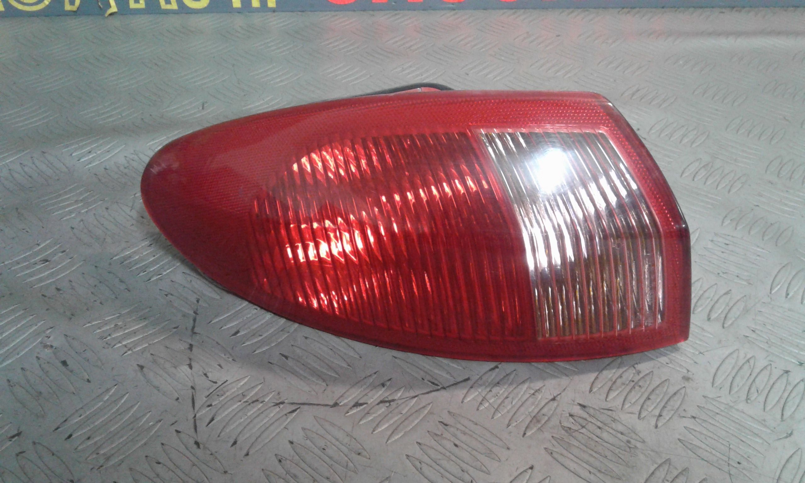 Stop Posteriore sinistro lato Guida ALFA ROMEO 147 1  Serie