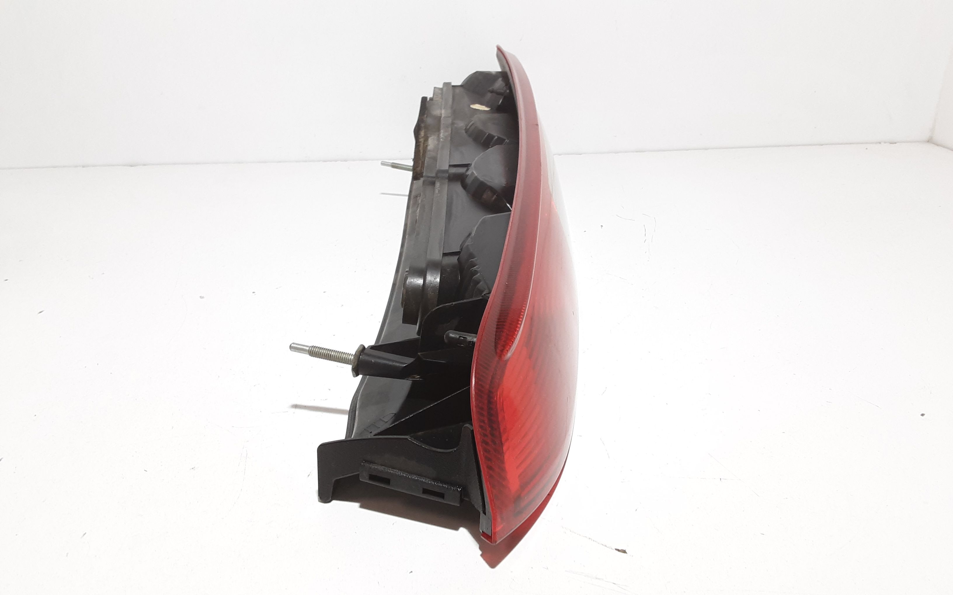 Stop fanale posteriore Destro Passeggero FORD C - Max Serie (03>07)