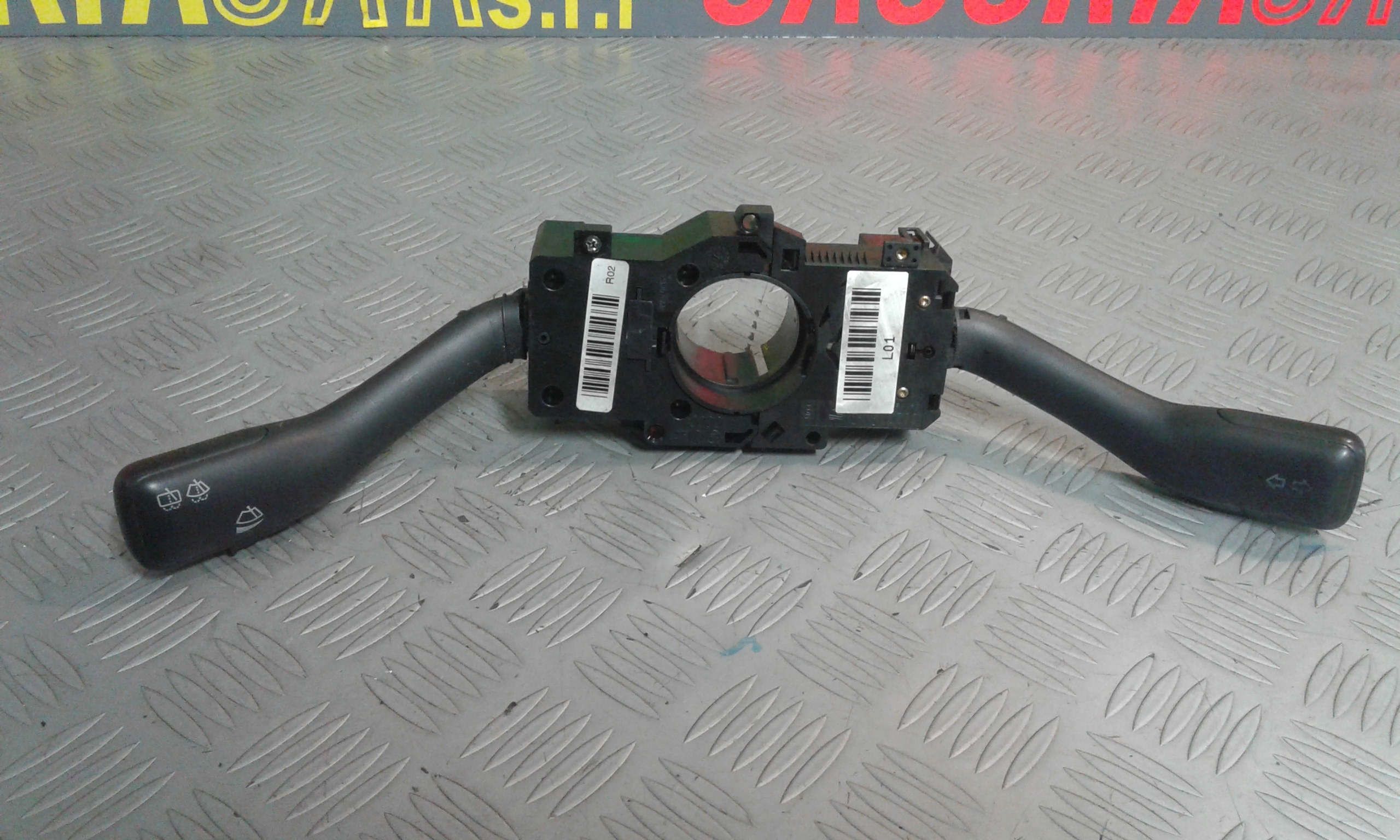 Devioluci VOLKSWAGEN Golf 4 Berlina