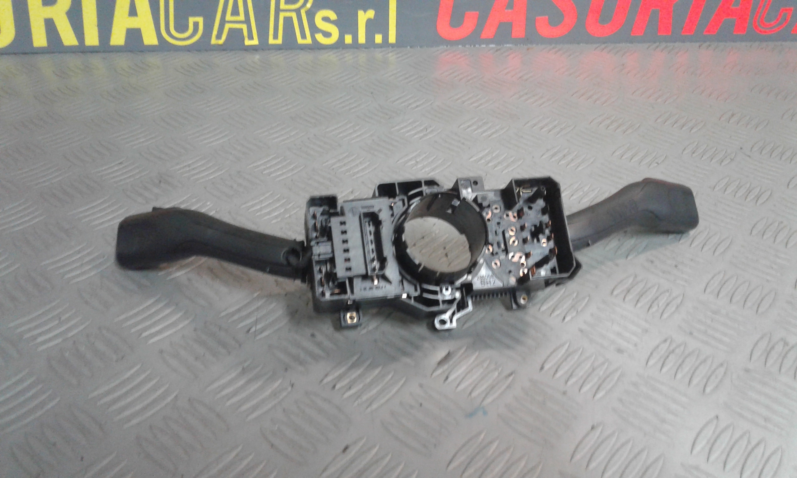 Devioluci VOLKSWAGEN Golf 4 Berlina