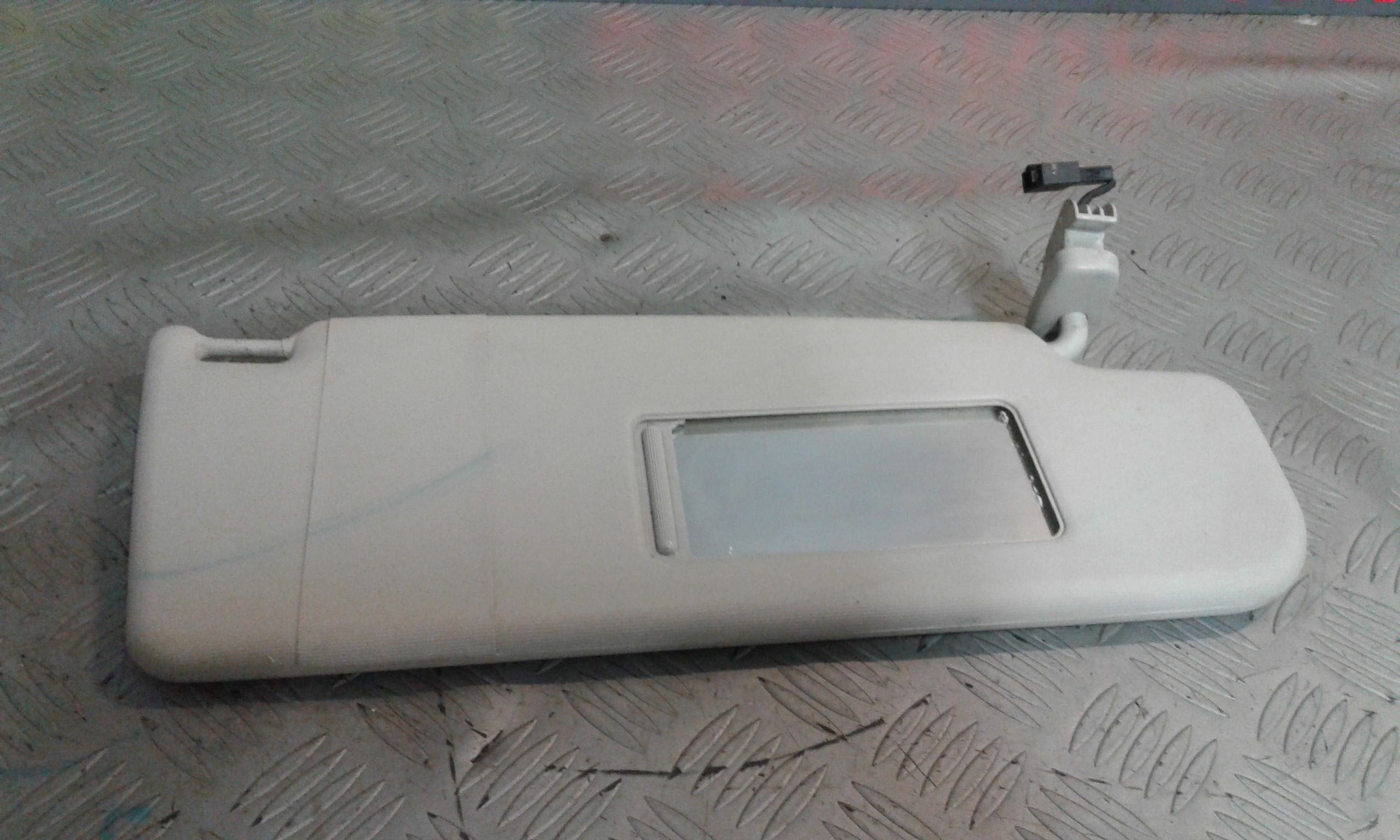 Parasole Lato Passeggero VOLKSWAGEN Polo 4 Serie